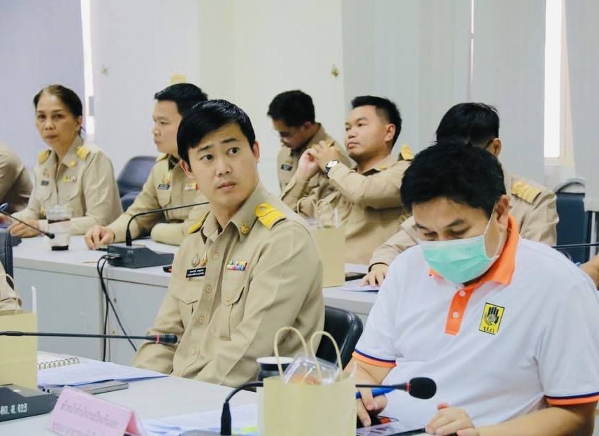 พช.มหาสารคาม : ร่วมประชุมเพื่อเตรียมความพร้อมในการลงพื้นที่เพื่อพบปะและมอบนโยบายของรองนายกรัฐมนตรีและรัฐมนตรีว่าการกระทรวงมหาดไทย (นายอนุทิน ชาญวีรกูล) ณ อำเภอนาดูน จังหวัดมหาสารคาม