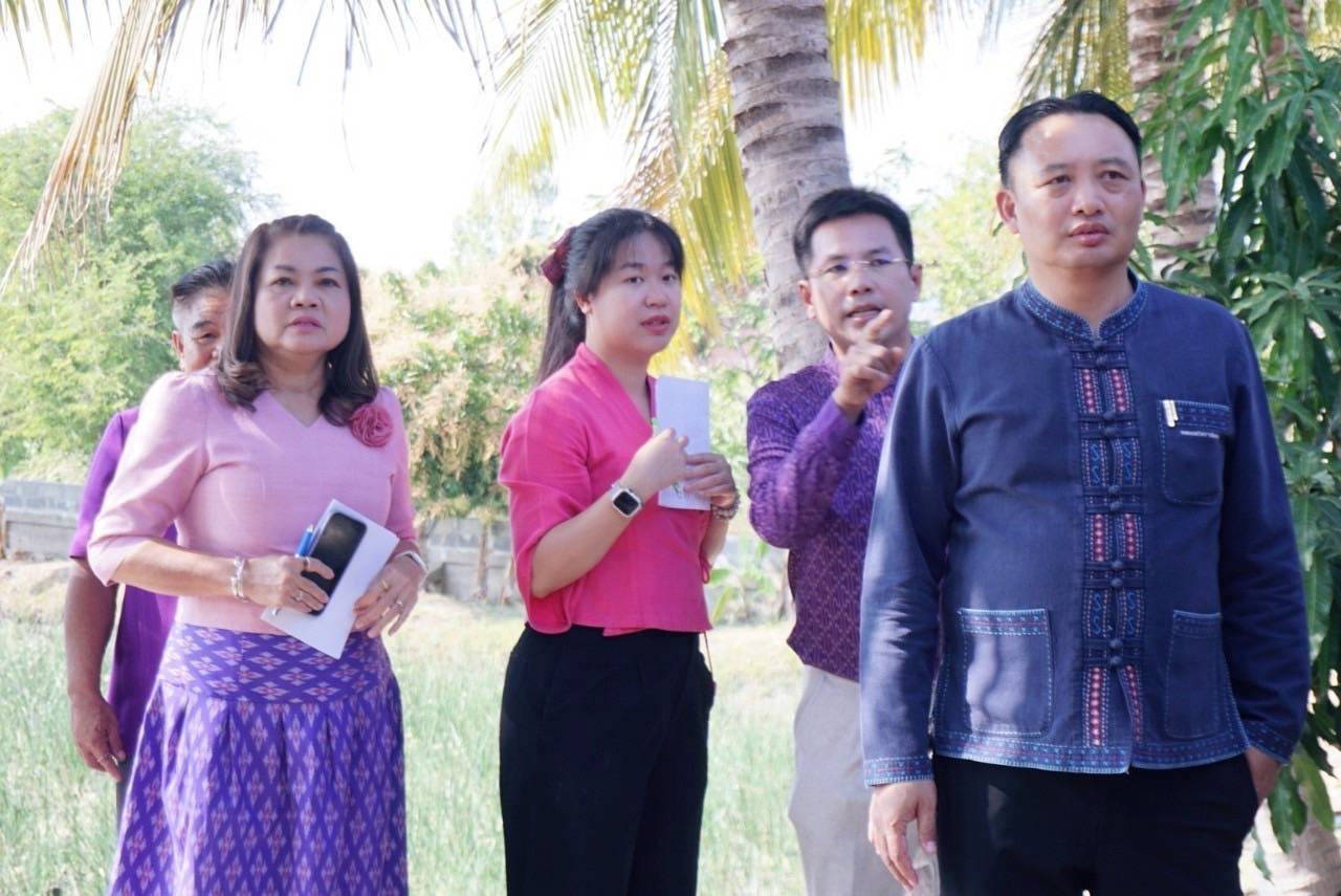 พช.มหาสารคาม : ลงพื้นที่สำรวจความพร้อมสถานที่ต้อนรับ นางสาวธีรรัตน์ สำเร็จวาณิชย์ รัฐมนตรีช่วยว่าการกระทรวงมหาดไทย และคณะ ในโอกาสเดินทางมาปฏิบัติราชการในพื้นที่จังหวัดมหาสารคาม