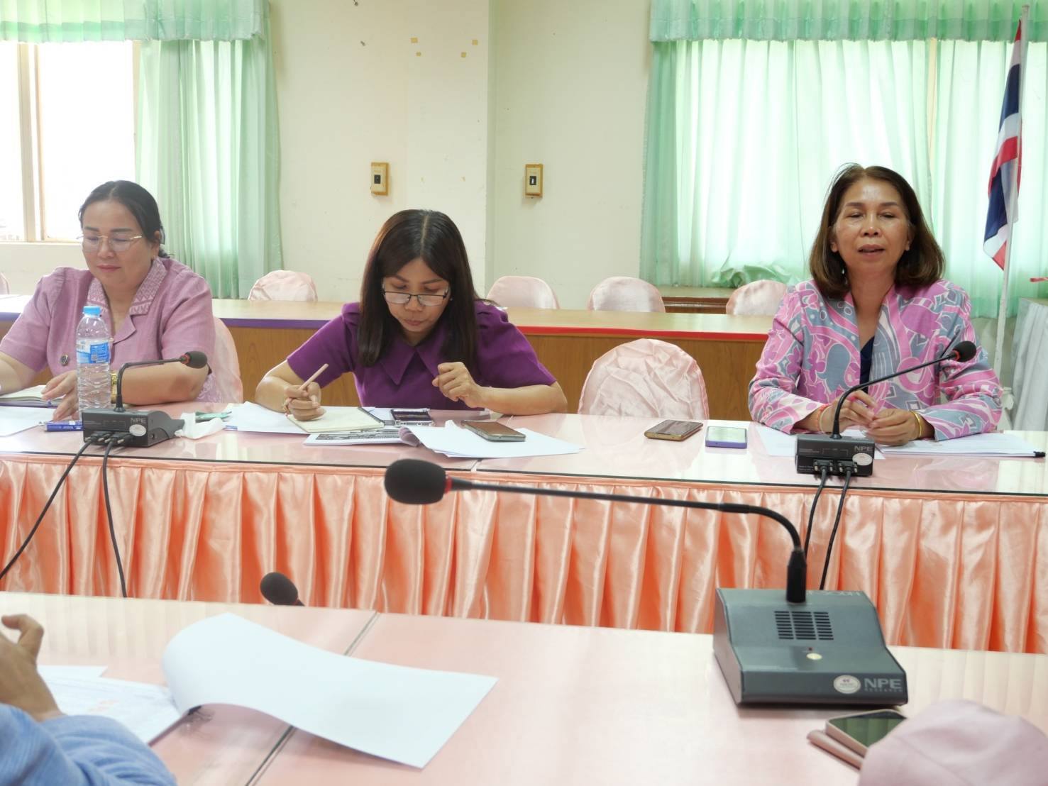 พช.มหาสารคาม : ประชุมการขับเคลื่อนการดำเนินงานตามประเด็นเน้นย้ำของอธิบดีกรมการพัฒนาชุมชน ประจำปี 2568