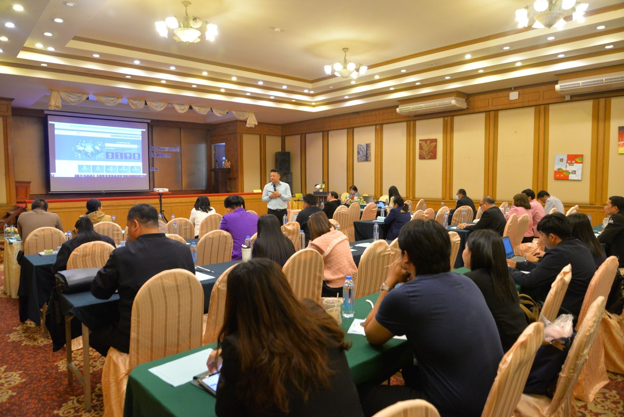 พช.มหาสารคาม : ร่วมประชุมเชิงปฏิบัติการ เรื่อง “การขับเคลื่อนแผนพัฒนาสถิติระดับจังหวัด (พ.ศ. 2566 – 2570) เพื่อสนับสนุนการตัดสินใจในระดับพื้นที่อย่างมีประสิทธิภาพ”