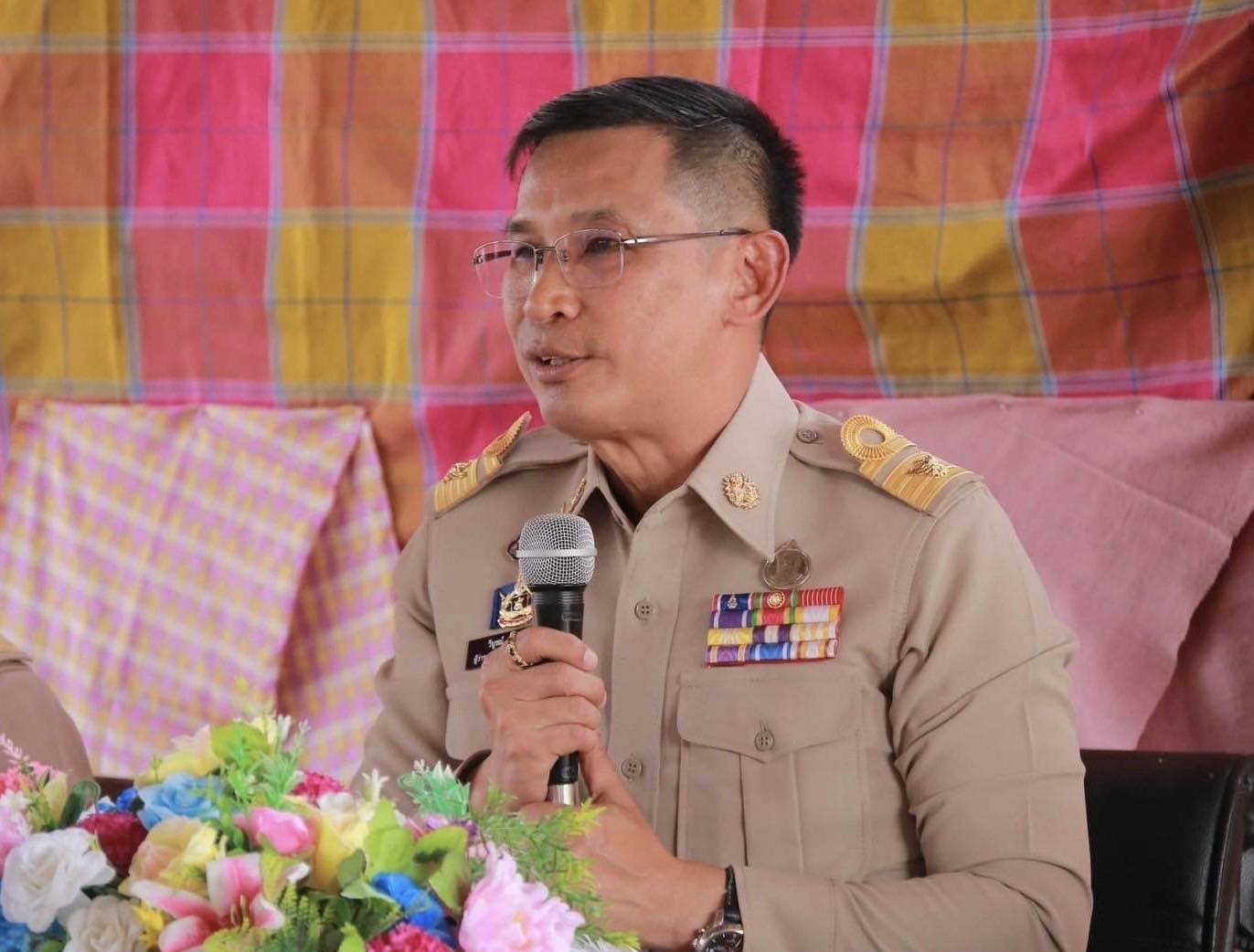 พช. มหาสารคาม : ผู้ตรวจราชการกระทรวงมหาดไทย ลงพื้นที่ ตรวจราชการจังหวัดมหาสารคามและติดตามการดำเนินงานกองทุนพัฒนาบทบาทสตรี และ OTOP อำเภอเชียงยืน