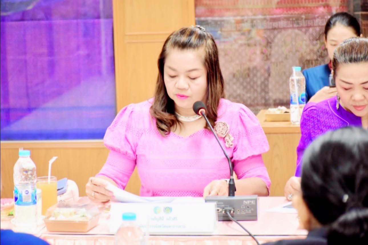 จังหวัดมหาสารคาม เดินหน้าขับเคลื่อนการดำเนินงานขจัดความยากจนและพัฒนาคนทุกช่วงวัยอย่างยั่งยืนตามหลักปรัชญาของเศรษฐกิจพอเพียง ร่วมผนึกกำลังขจัดความยากจน เพื่อคนมหาสารคาม