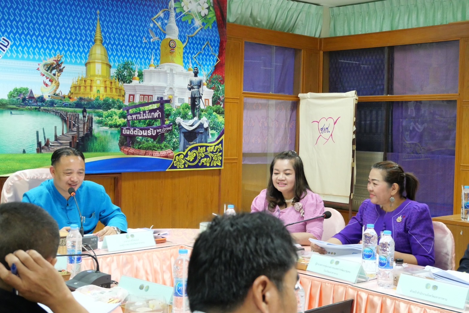 จังหวัดมหาสารคาม เดินหน้าขับเคลื่อนการดำเนินงานขจัดความยากจนและพัฒนาคนทุกช่วงวัยอย่างยั่งยืนตามหลักปรัชญาของเศรษฐกิจพอเพียง ร่วมผนึกกำลังขจัดความยากจน เพื่อคนมหาสารคาม