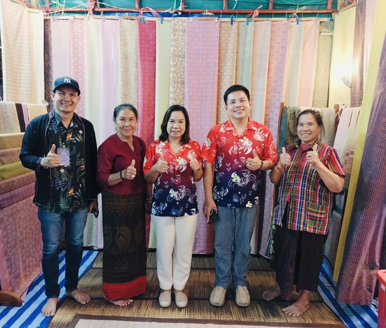 OTOP มหาสารคาม 10 วัน ยอดขาย ทะลุ 2 ล้านบาท ในงานประเพณีบุญเบิกฟ้าและงานกาชาดจังหวัดมหาสารคาม ประจำปี 2568