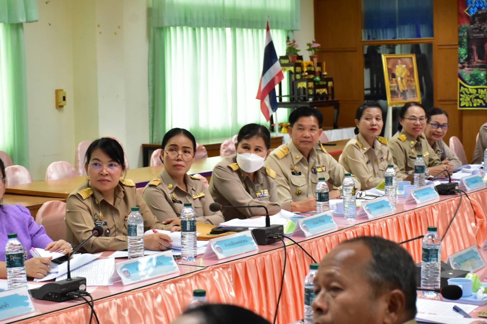 พช.มหาสารคาม : ประชุมนำเสนอผลการตรวจประเมินศูนย์เรียนรู้การพัฒนาคุณภาพชีวิตตามหลักทฤษฎีใหม่ ประยุกต์สู่ “โคก หนอง นา” ระดับจังหวัด ครั้งที่ 1/2568