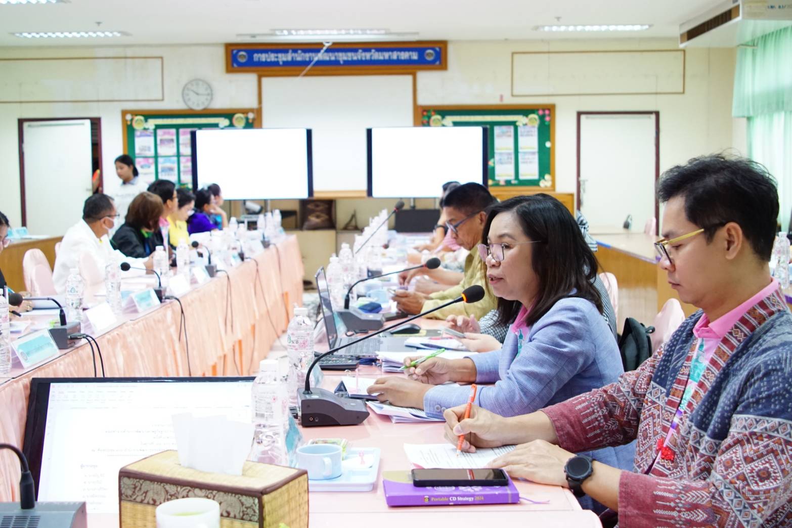 พช.มหาสารคาม : จัดประชุมคณะทำงานด้านการพัฒนาเศรษฐกิจฐานรากและประชารัฐ (E3) ภายใต้คณะทำงานขับเคลื่อนนโยบายสานพลังประชารัฐ จังหวัดมหาสารคาม ครั้งที่ 2/2568