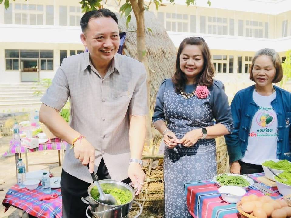 พช.มหาสารคาม : จัดกิจกรรมน้อมนำแนวพระราชดำริของสมเด็จพระกนิษฐาธิราชเจ้า กรมสมเด็จพระเทพรัตนราชสุดาฯ สยามบรมราชกุมารี สู่ปฏิบัติการปลูกผักสวนครัว เพื่อสร้างความมั่นคงทางอาหาร ประจำปีงบประมาณ 2568 กิจกรรม “ผู้นำต้องทำก่อน”