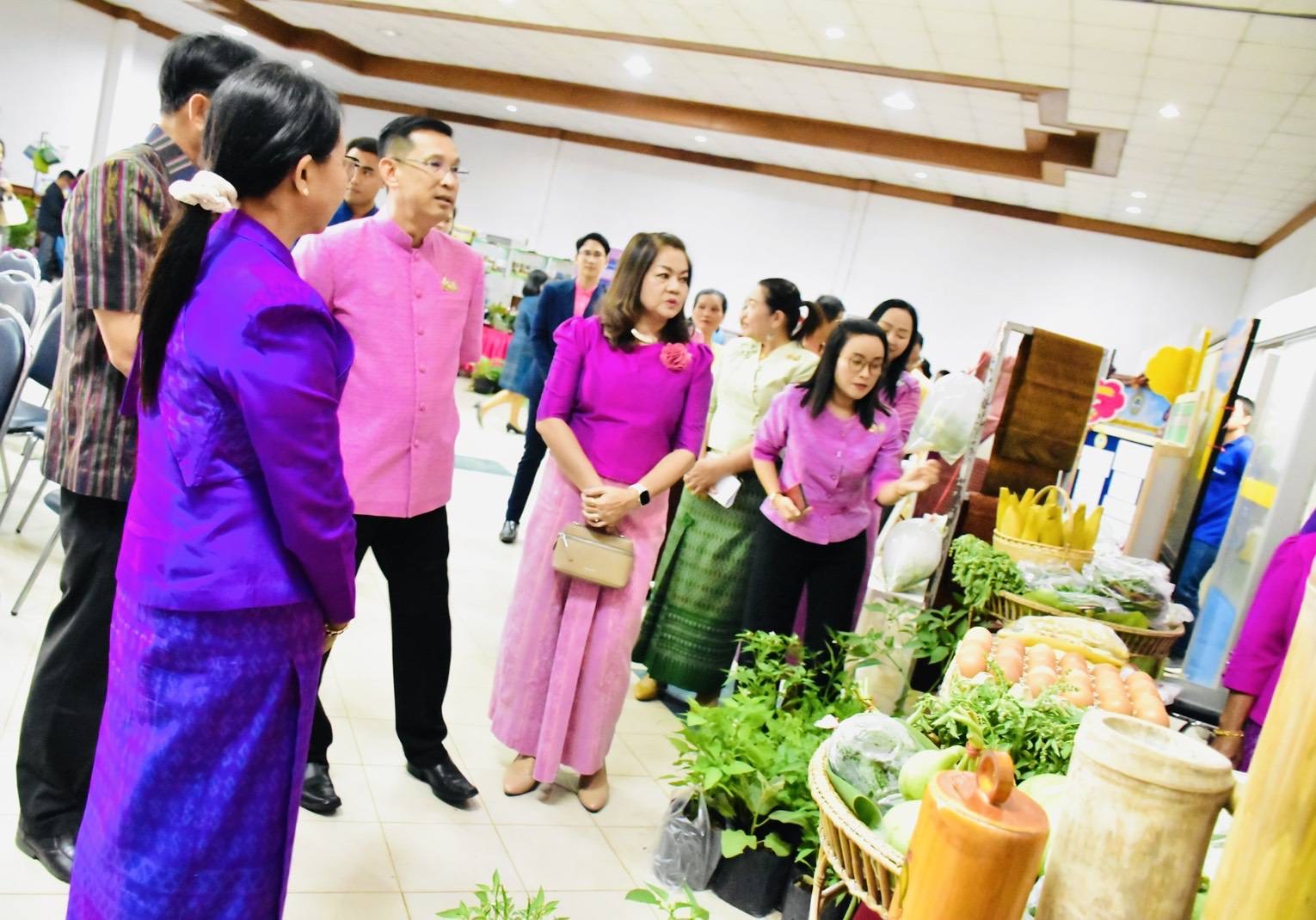 พช.มหาสารคาม : จัดมหกรรมการออม 51 ปี ทุนชุมชนขับเคลื่อนเศรษฐกิจฐานราก จังหวัดมหาสารคาม ประจำปี 2568