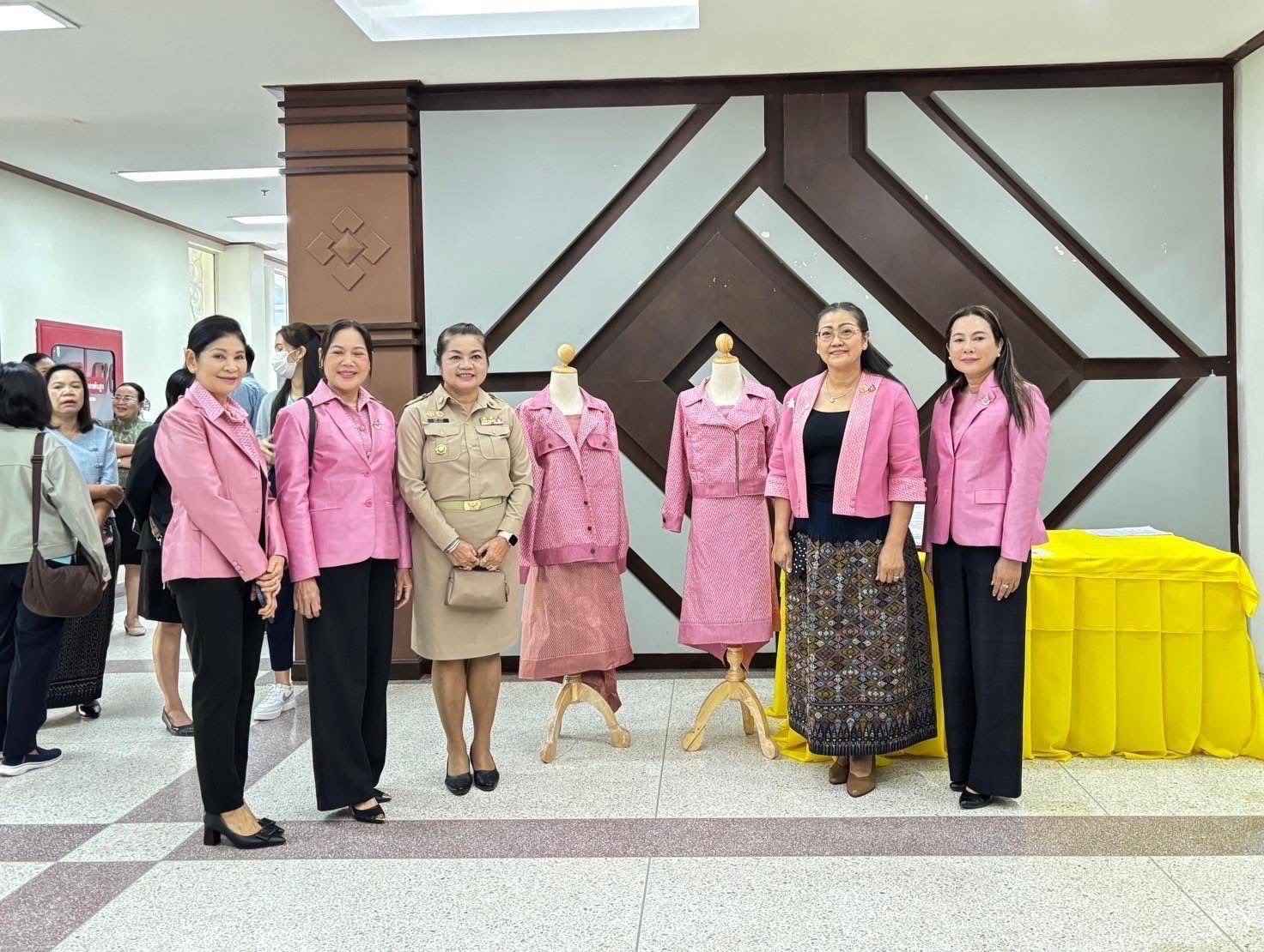 พช. มหาสารคาม : ร่วมประชุมคณะกรมการจังหวัด ติดตามการดำเนินงานตามนโยบายสำคัญของรัฐบาลและจังหวัด ประจำเดือนกุมภาพันธ์ 2568