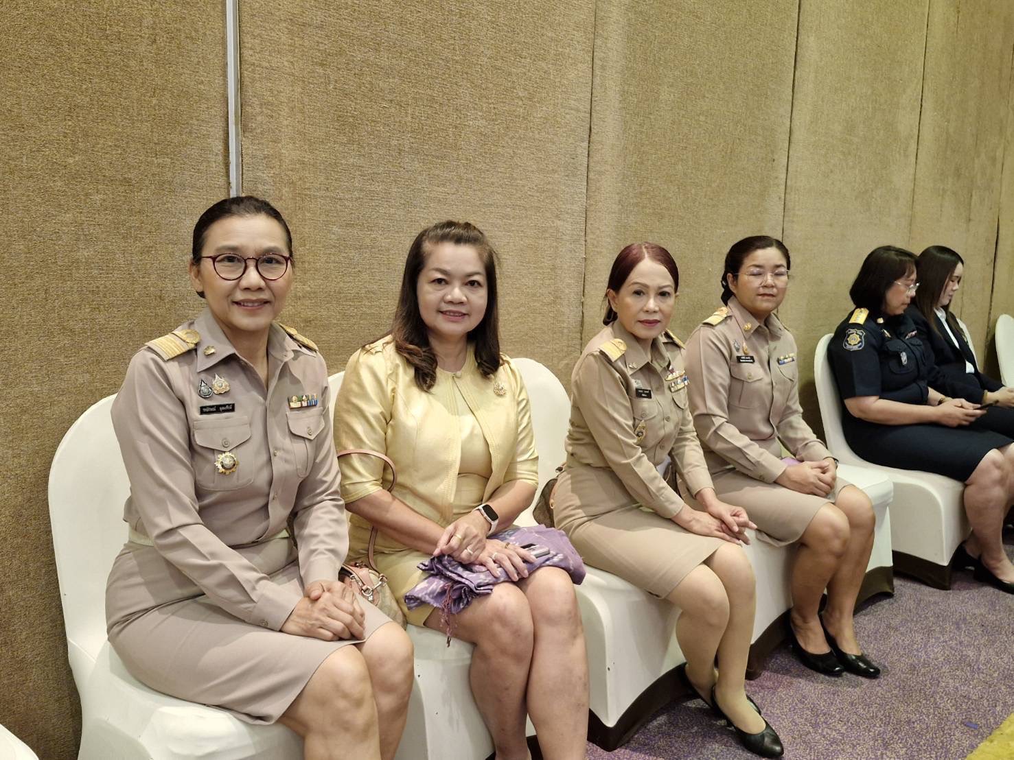 พช. มหาสารคาม : ร่วมฝึกอบรมหลักสูตรวิทยากรกระบวนการกองทุนแม่ของแผ่นดิน (ครู ข) ประจำปี 2568