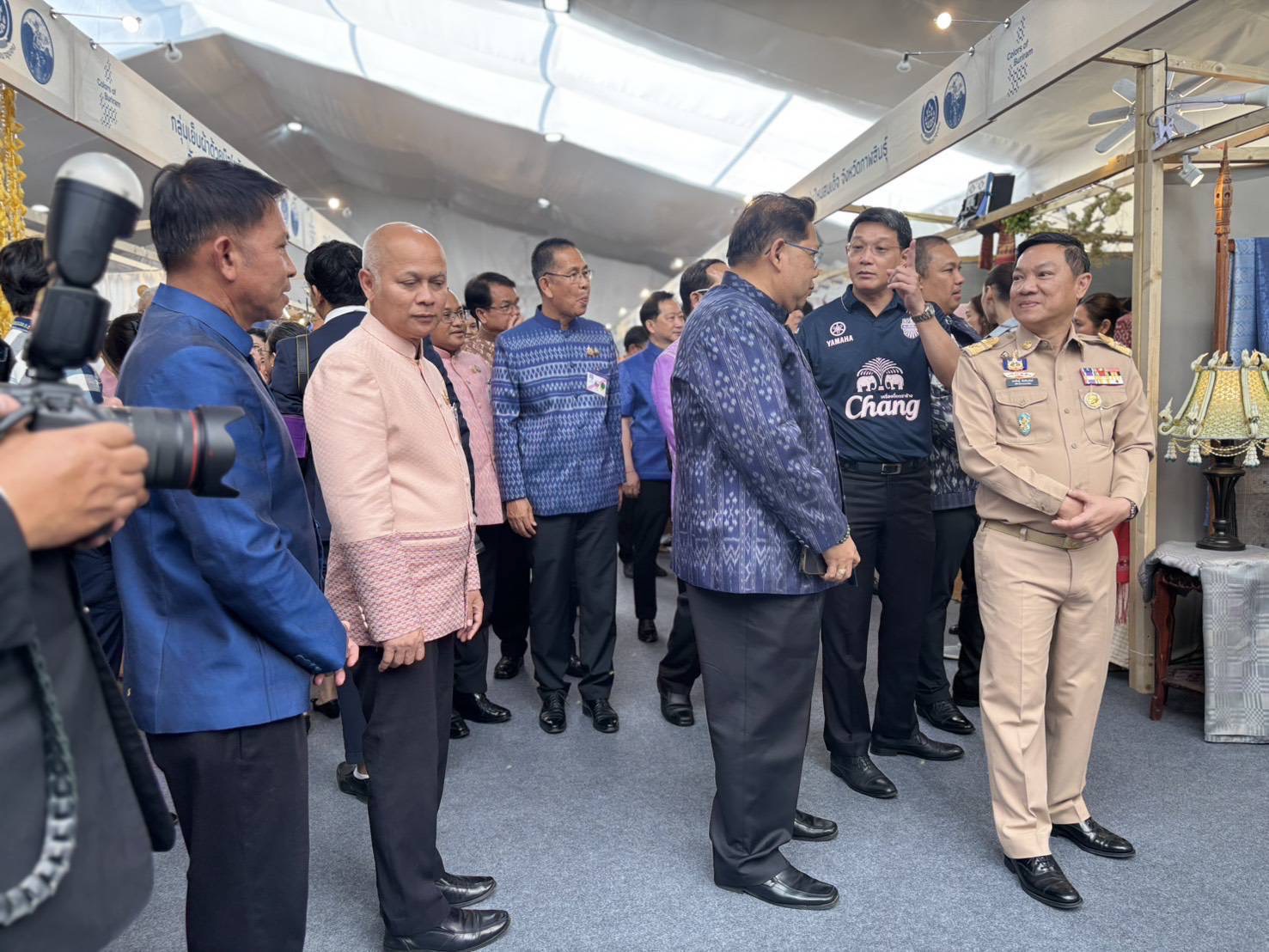 พช.มหาสารคาม : ร่วมเฝ้ารับเสด็จสมเด็จพระเจ้าลูกเธอ เจ้าฟ้าสิริวัณณวรี นารีรัตนราชกัญญา ในโอกาสเสด็จไปทอดพระเนตรงาน “COLORS OF BURIRAM 2025”