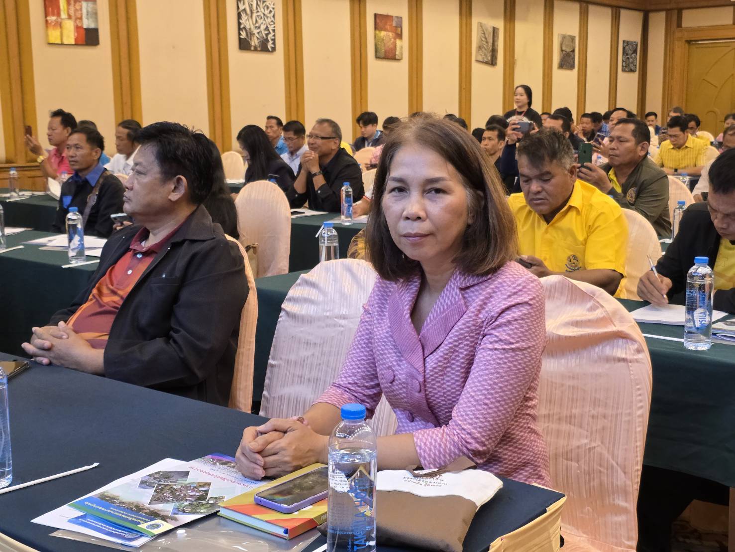 พช.มหาสารคาม : ร่วมประชุมปฐมนิเทศโครงการศึกษาความเหมาะสมการบรรเทาอุทกภัยอำเภอเมืองมหาสารคาม จังหวัดมหาสารคาม