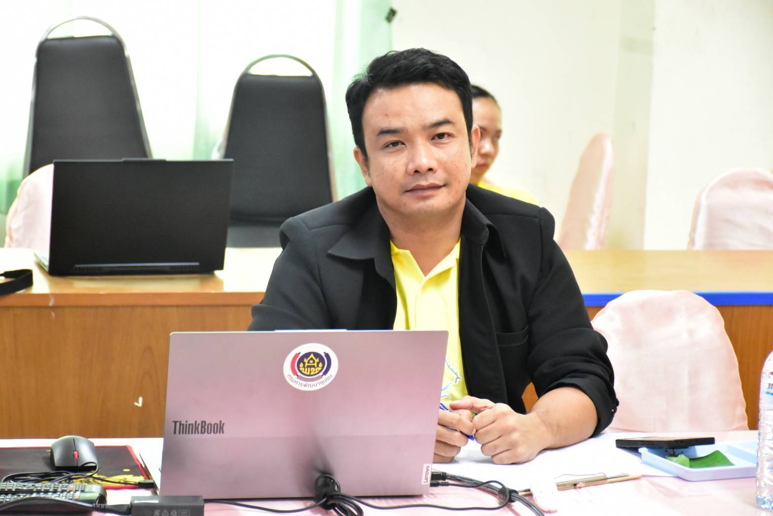 พช.มหาสารคาม : ประชุมคณะกรรมการบริหารศูนย์อำนวยการขจัดความยากจนและพัฒนาคนทุกช่วงวัยอย่างยั่งยืนตามหลักปรัชญาของเศรษฐกิจพอเพียง จังหวัดมหาสารคาม (คจพ.จ.มค) ครั้งที่ 2/2568