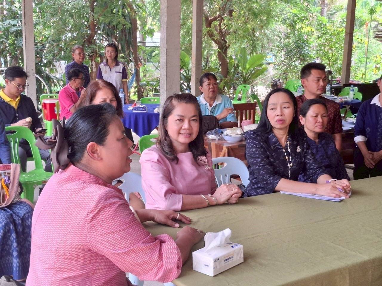 พช.มหาสารคาม : รับการตรวจราชการ ผู้ตรวจราชการกรมการพัฒนาชุมชน (นางอรุณรัตน์ ชิงชนะ) ลงพื้นที่ อำเภอกันทรวิชัย จังหวัดมหาสารคาม ติดตามผลการปฏิบัติราชการตามนโยบายของรัฐบาล ภารกิจกระทรวงมหาดไทย และกรมการพัฒนาชุมชน ประจำเดือนมีนาคม 2568