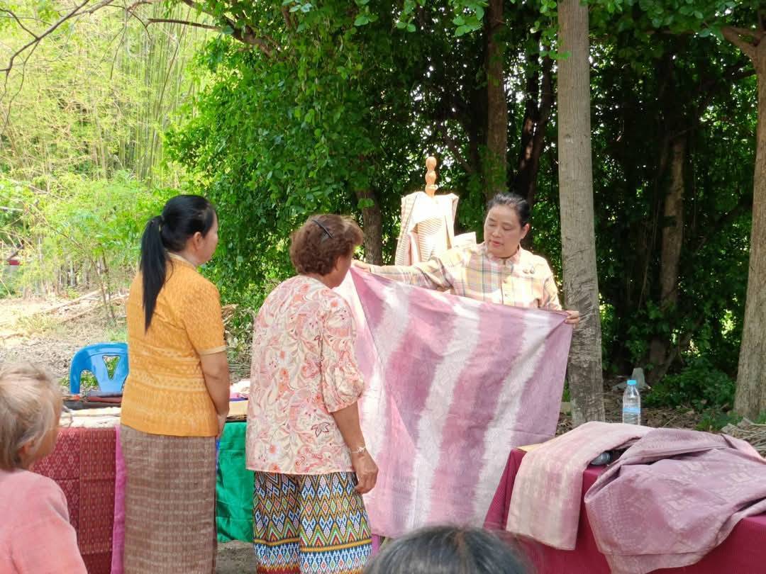 พช.มหาสารคาม : รับการตรวจราชการ ผู้ตรวจราชการกรมการพัฒนาชุมชน (นางอรุณรัตน์ ชิงชนะ) ลงพื้นที่ อำเภอยางสีสุราช จังหวัดมหาสารคาม ติดตามผลการปฏิบัติราชการตามนโยบายของรัฐบาล ภารกิจกระทรวงมหาดไทย และกรมการพัฒนาชุมชน ประจำเดือนมีนาคม 2568