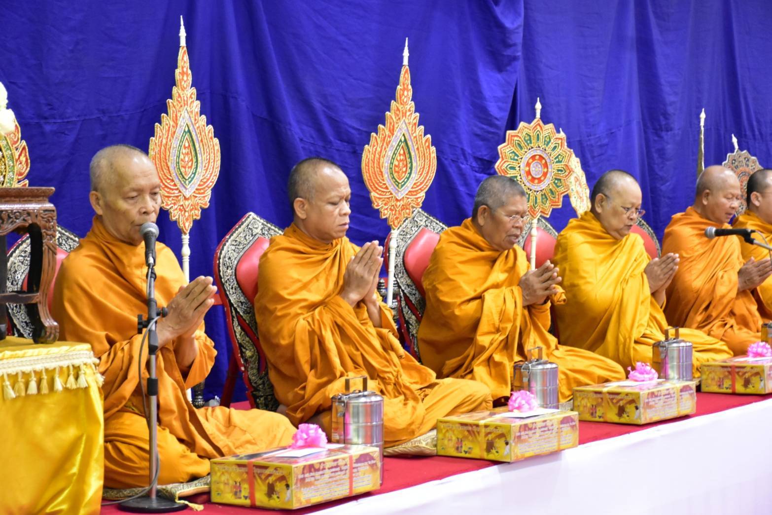 พช.มหาสารคาม : ร่วมถวายราชสักการะเนื่องใน “วันที่ระลึกพระบาทสมเด็จพระนั่งเกล้าเจ้าอยู่หัว พระมหาเจษฎาราชเจ้า” และ วันข้าราชการพลเรือน ประจำปี 2568