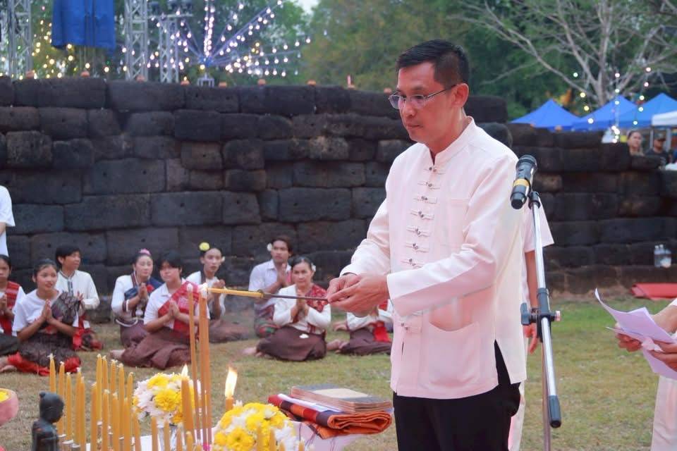 พช.มหาสารคาม ร่วมเปิดงานประเพณีนมัสการและสรงน้ำปรางกู่บ้านเขวา ประจำปี 2568
