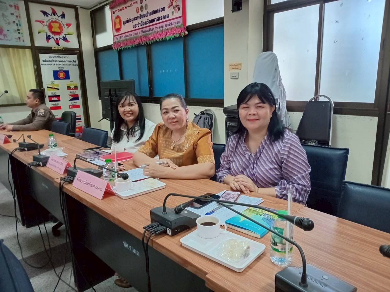 พช.มหาสารคาม : ร่วมประชุมศูนย์ปฏิบัติการติดตามเร่งรัดการบำบัดรักษา ฟื้นฟูสภาพทางสังคม ป้องกันและปราบปรามยาเสพติด ครั้งที่ 6/2568