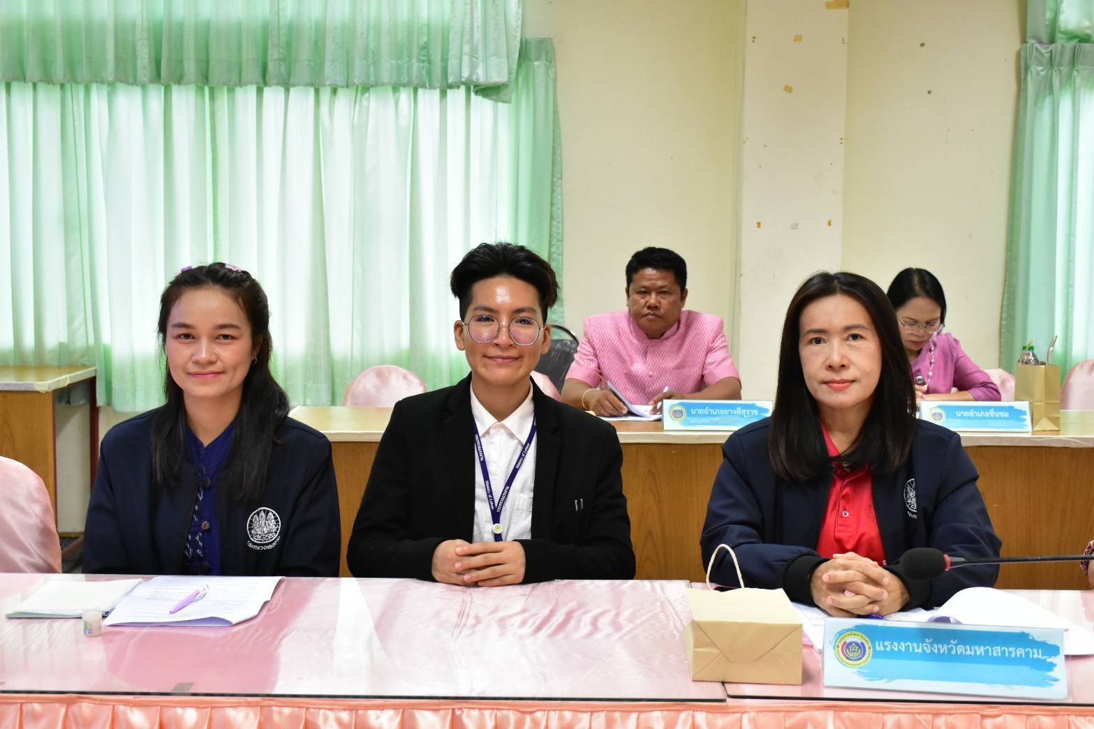 จังหวัดมหาสารคาม : ประชุมคณะทำงานบริหารการจัดเก็บข้อมูลความจำเป็นพื้นฐาน (จปฐ.) และข้อมูลพื้นฐานระดับหมู่บ้าน (กชช.2ค) ปี 2568 จังหวัดมหาสารคาม เพื่อรับรองคุณภาพข้อมูล จปฐ. ประจำปีงบประมาณ พ.ศ.2568 เพื่อยกระดับคุณภาพชีวิตของประชาชน