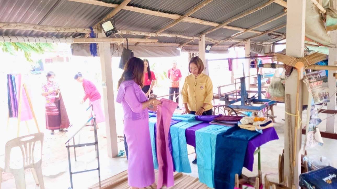 พช.มหาสารคาม : ลงพื้นที่เตรียมความพร้อมรับการตรวจราชการของผู้ตรวจราชการสำนักนายกรัฐมนตรีเขตตรวจราชการที่ 12