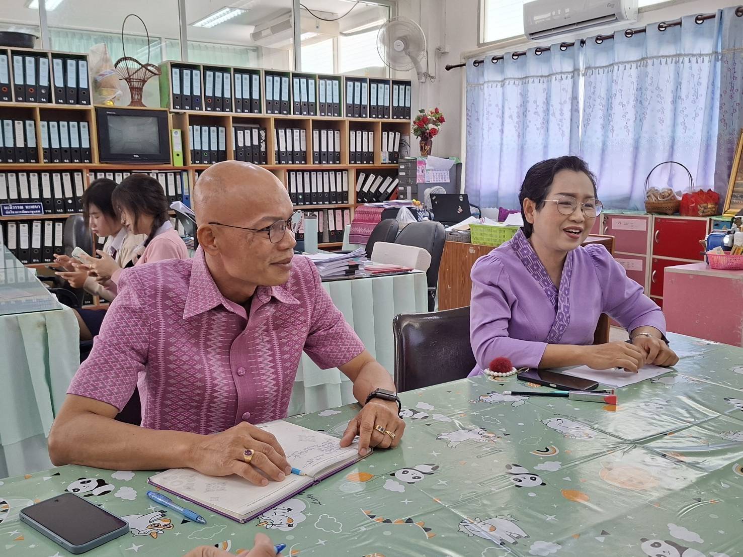 พช. มหาสารคาม : พัฒนาการจังหวัดมหาสารคาม ลงพื้นที่นิเทศ ติดตามและสนับสนุนการขับเคลื่อนการดำเนินงานตามประเด็นเน้นย้ำของอธิบดีกรมการพัฒนาชุมชน ประจำปี 2568 อำเภอเมืองมหาสารคาม