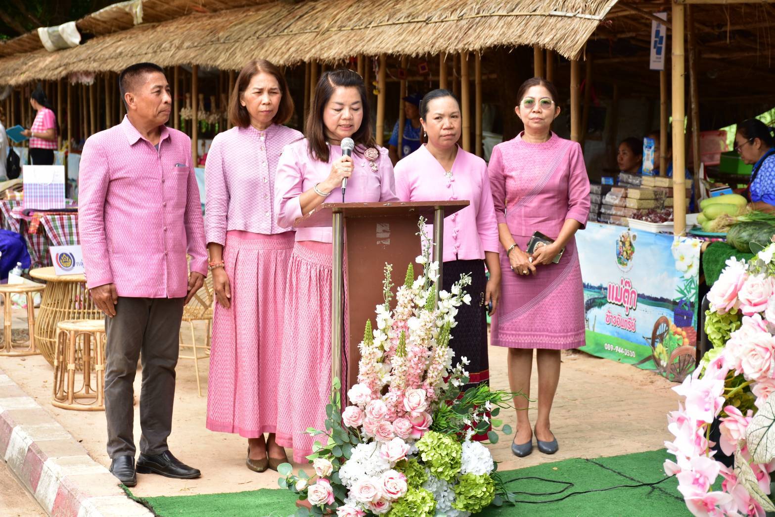 จังหวัดมหาสารคาม : เดินหน้าส่งเสริมผู้ประกอบการ OTOP ในพื้นที่ ด้วยกิจกรรมทดสอบตลาดภายใต้ โครงการส่งเสริมกระบวนการเครือข่ายองค์ความรู้ (Knowledge-Based OTOP : KBO)