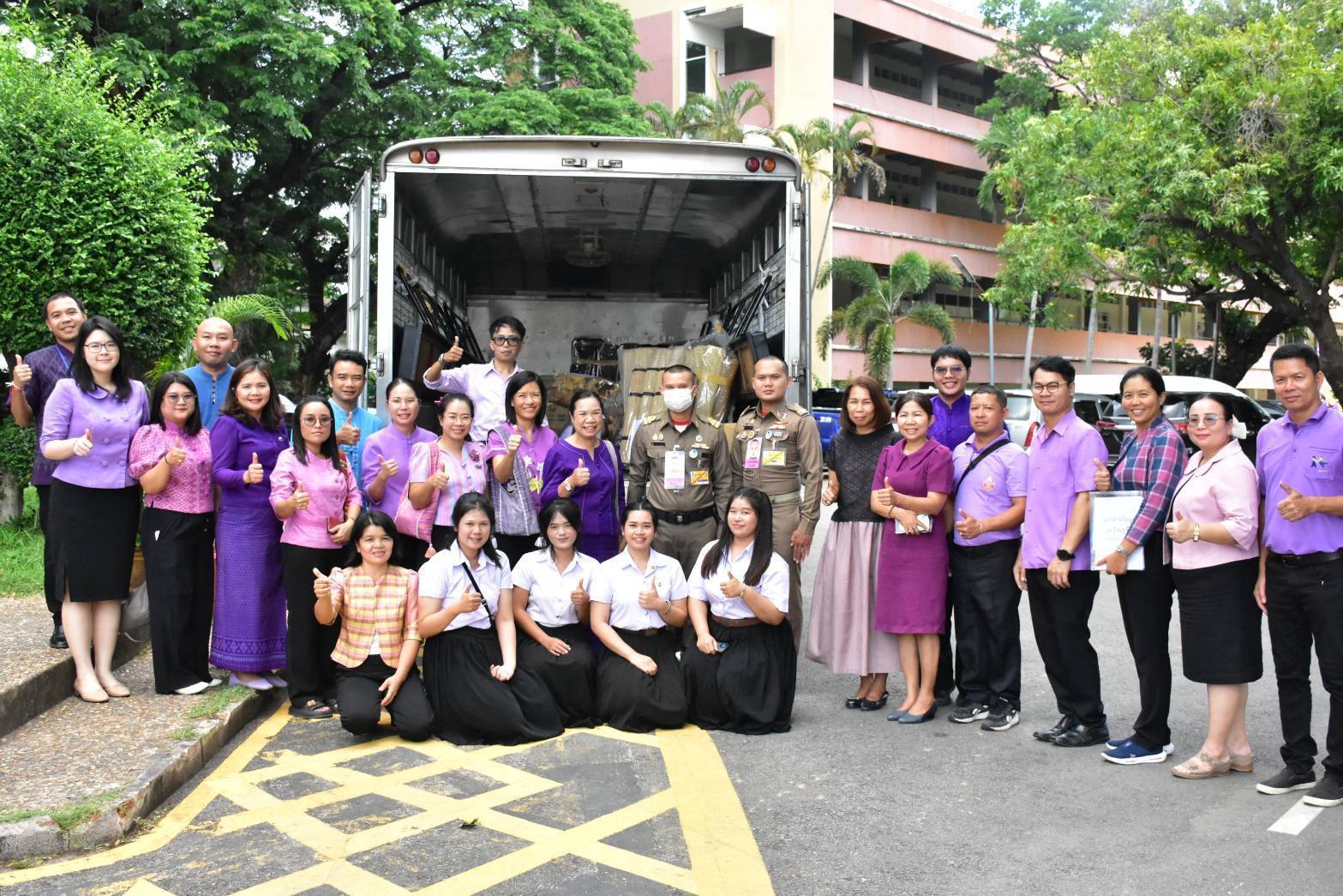 จังหวัดมหาสารคาม : หนุนสินค้า OTOP เข้าร้านภูฟ้า ทะลุ 2แสนบาท ต่อยอดการส่งเสริมเศรษฐกิจฐานราก สร้างรายได้สู่ชุมชน