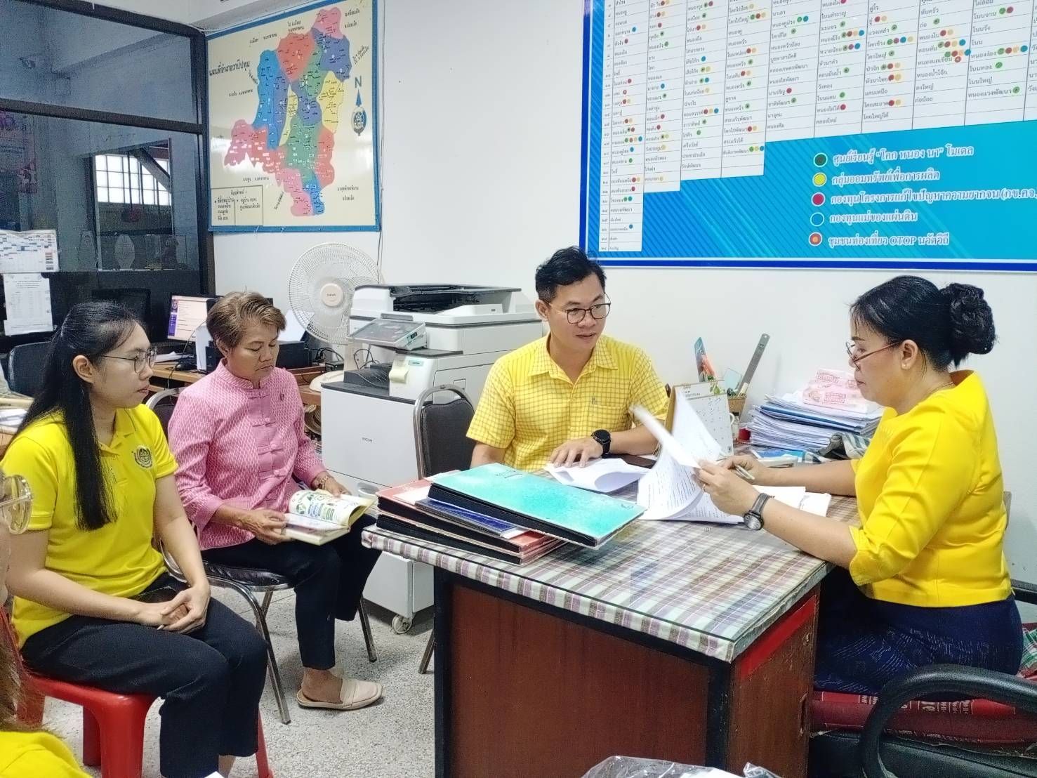 พช.มหาสารคาม ติดตามสนับสนุนการบริหารการจัดเก็บข้อมูลความจำเป็นพื้นฐาน (จปฐ.) ปี 2568