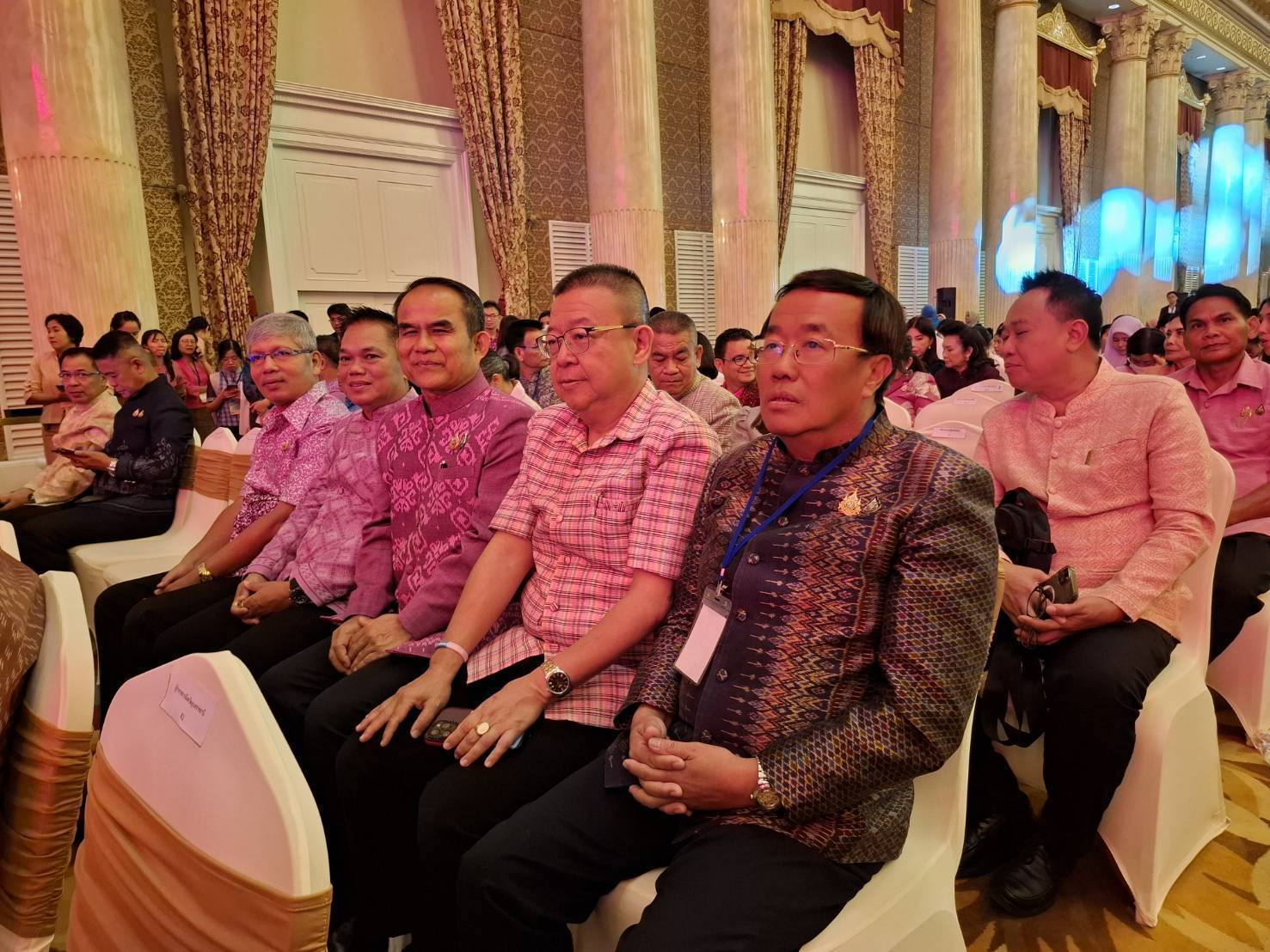 พช.มหาสารคาม : ร่วมพิธีเปิดโครงการ “พลังสตรีเพื่อการพัฒนา เสริมสร้างโอกาส สร้างอนาคต”