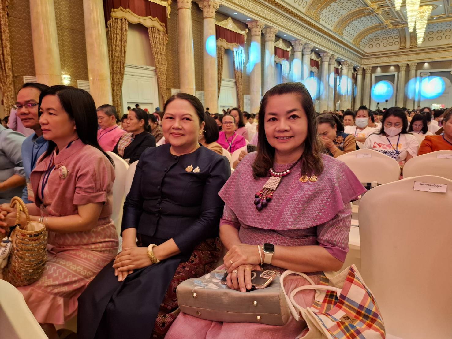 พช.มหาสารคาม : ร่วมพิธีเปิดโครงการ “พลังสตรีเพื่อการพัฒนา เสริมสร้างโอกาส สร้างอนาคต”