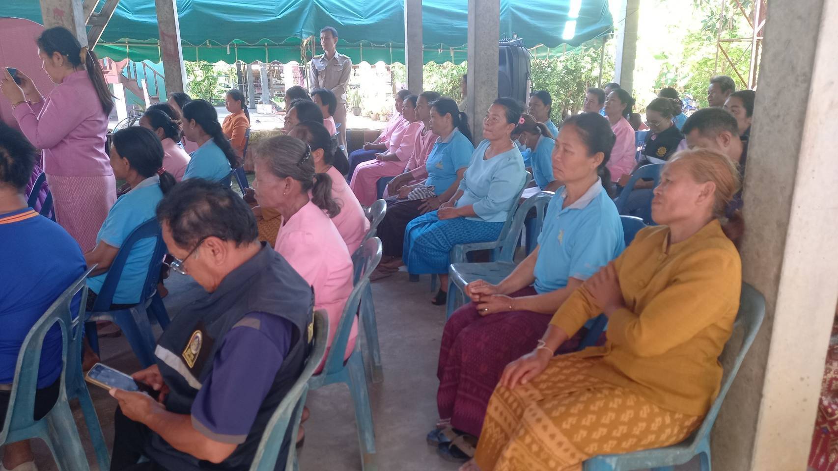 พช.มหาสารคาม : รับการตรวจราชการ ผู้ตรวจราชการกรมการพัฒนาชุมชน (นางอรุณรัตน์ ชิงชนะ) ลงพื้นที่ อำเภอวาปีปทุม จังหวัดมหาสารคาม ติดตามผลการปฏิบัติราชการตามนโยบายของรัฐบาล ภารกิจกระทรวงมหาดไทย และกรมการพัฒนาชุมชน ประจำเดือนมิถุนายน 2568
