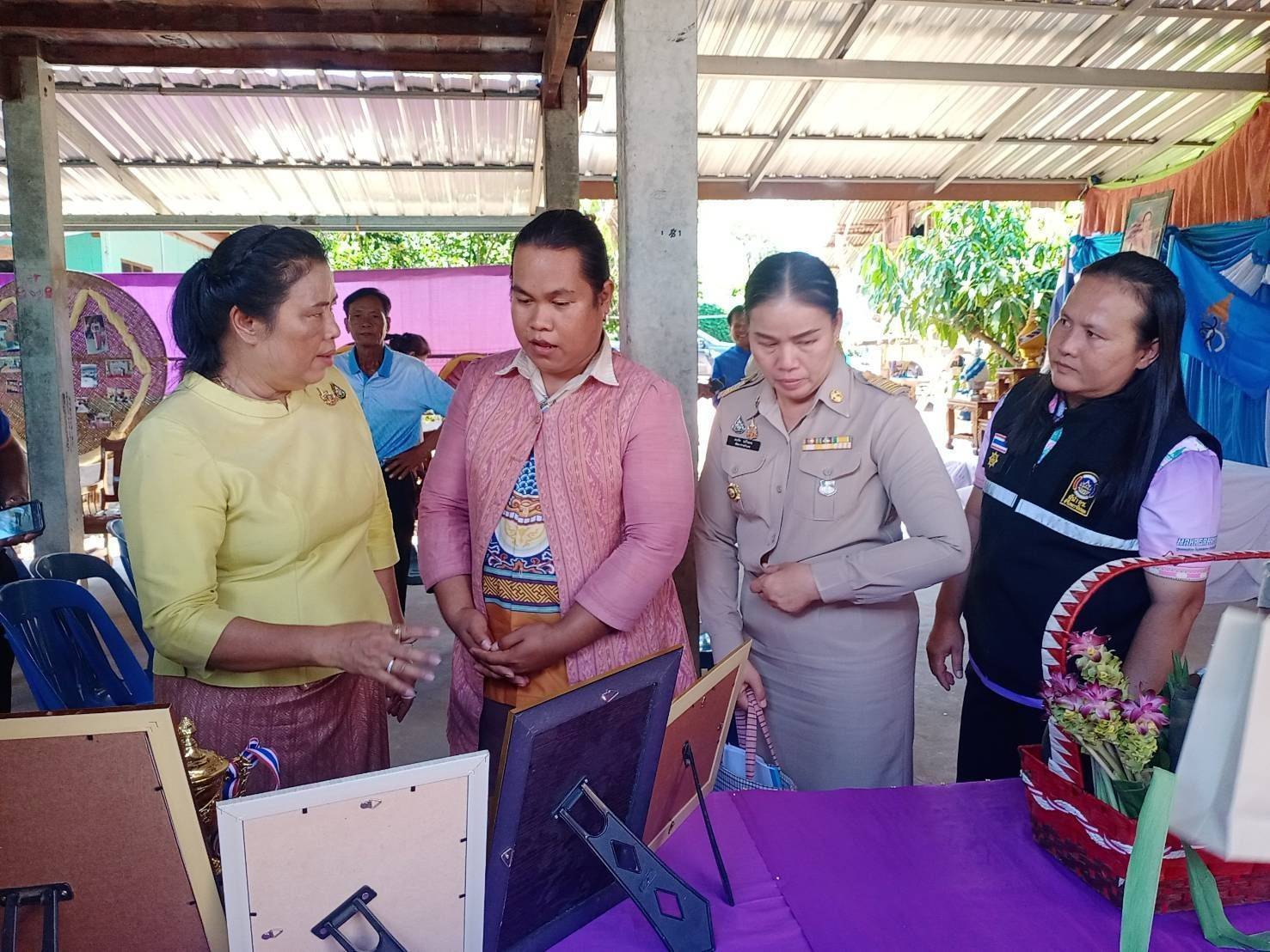 พช.มหาสารคาม : รับการตรวจราชการ ผู้ตรวจราชการกรมการพัฒนาชุมชน (นางอรุณรัตน์ ชิงชนะ) ลงพื้นที่ อำเภอวาปีปทุม จังหวัดมหาสารคาม ติดตามผลการปฏิบัติราชการตามนโยบายของรัฐบาล ภารกิจกระทรวงมหาดไทย และกรมการพัฒนาชุมชน ประจำเดือนมิถุนายน 2568