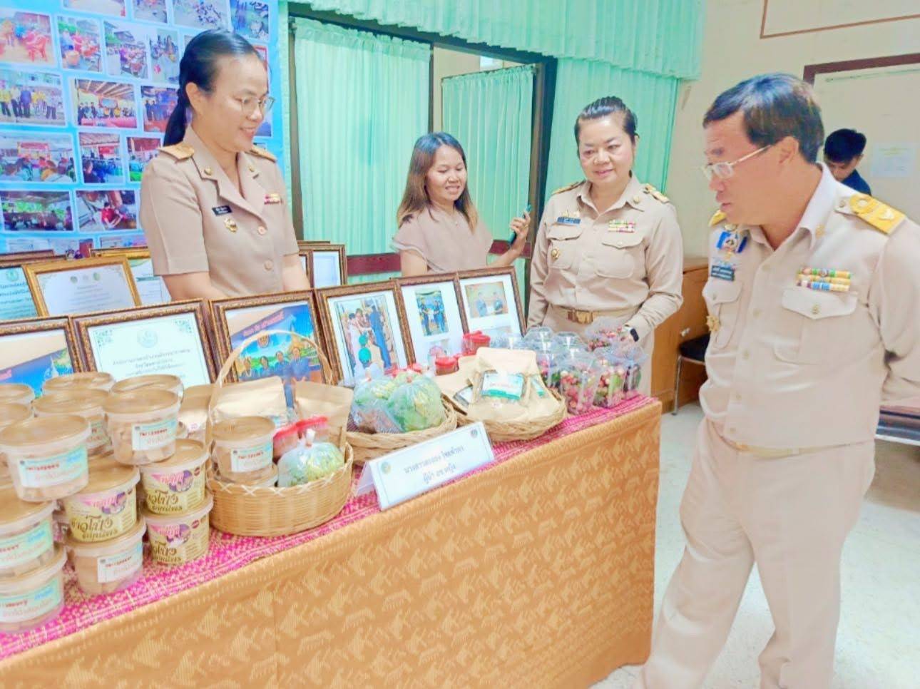 พช.มหาสารคาม : เดินหน้ายกระดับการพัฒนาชุมชน คัดสรรผู้นำอช.และกลุ่มองค์กรดีเด่น ในการคัดสรรกิจกรรมพัฒนาชุมชนดีเด่น ประจำปี 2568 ระดับจังหวัด