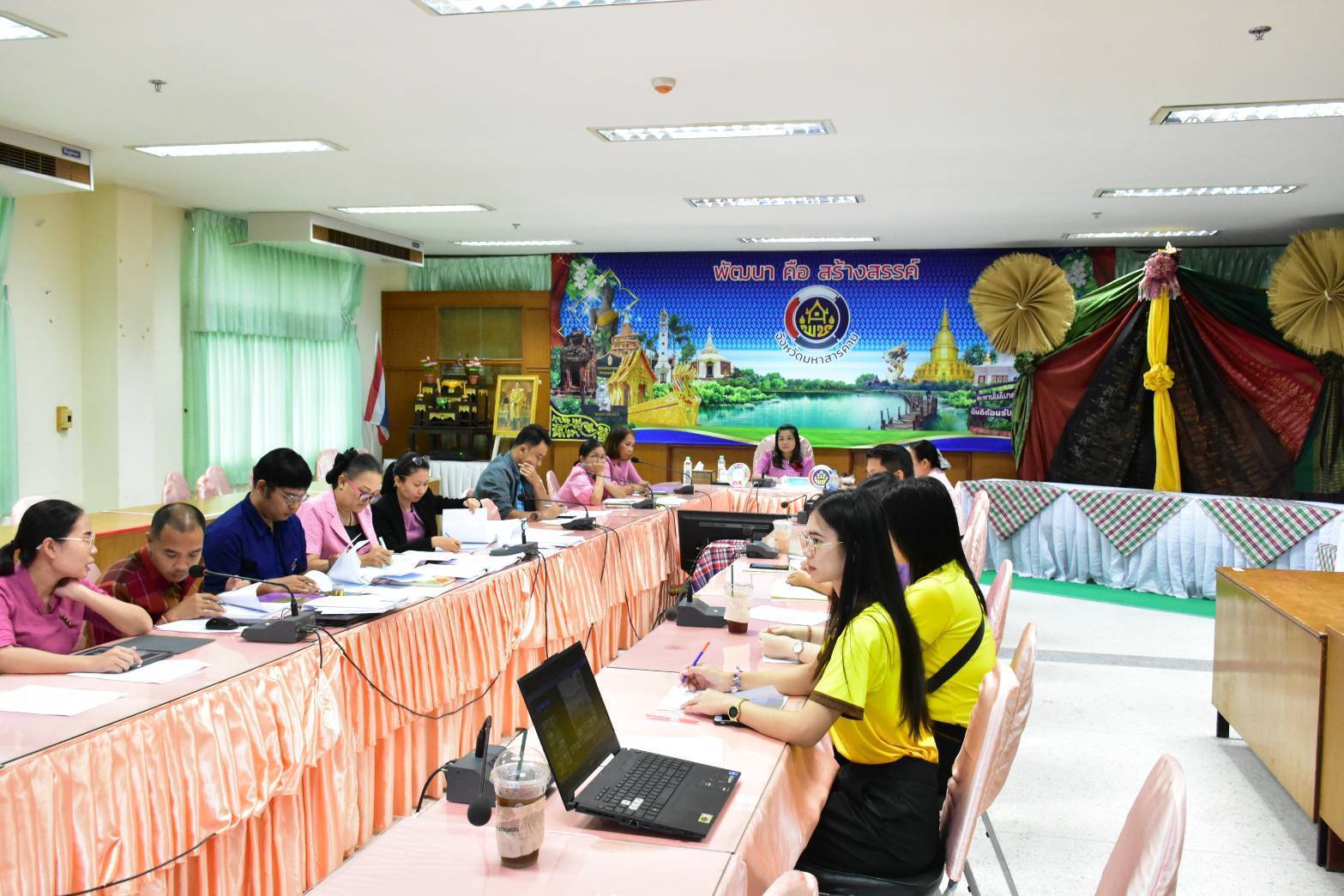 พช.มหาสารคาม : ประชุมแผนการขับเคลื่อนงานสำนักงานพัฒนาชุมชนจังหวัดมหาสารคาม ครั้งที่ 5/2568