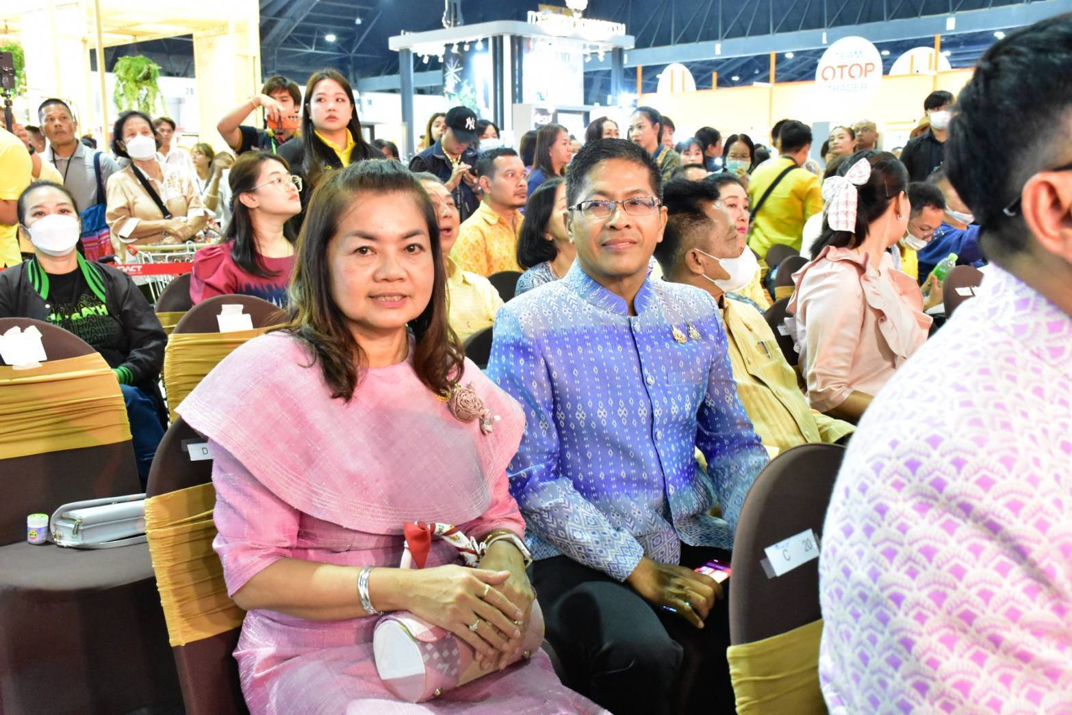 จังหวัดมหาสารคาม : นายกรัฐมนตรี เปิดงาน OTOP MIDYEAR 2025 ชู OTOP และ Soft Power ให้ชีวิตความเป็นอยู่ของประชาชนดีขึ้น