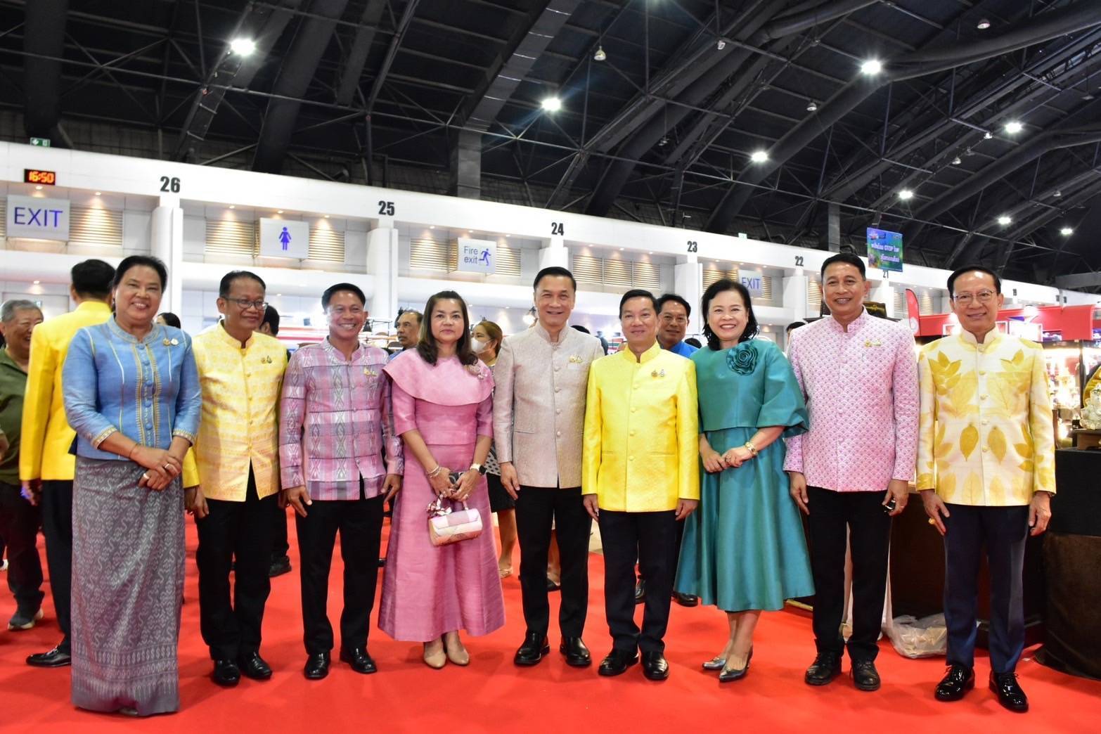 จังหวัดมหาสารคาม : นายกรัฐมนตรี เปิดงาน OTOP MIDYEAR 2025 ชู OTOP และ Soft Power ให้ชีวิตความเป็นอยู่ของประชาชนดีขึ้น
