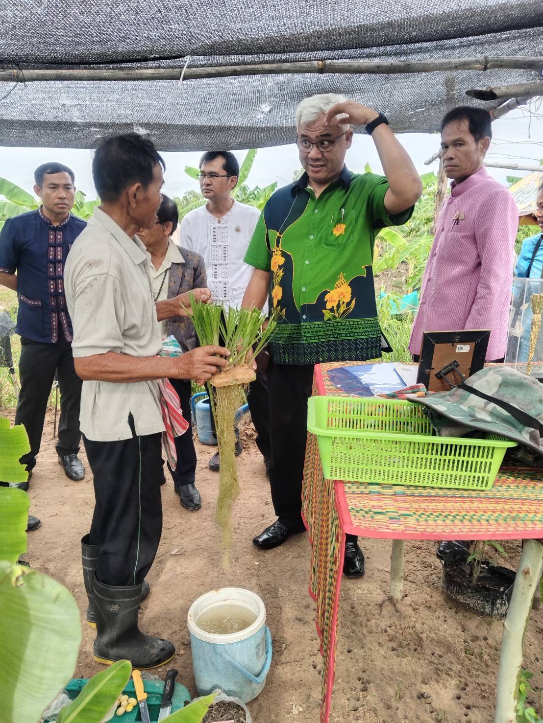 พช.มหาสารคาม : ตรวจเยี่ยมตำบลเข้มแข็งตามหลักปรัชญาเศรษฐกิจพอเพียง ในการคัดสรรกิจกรรมพัฒนาชุมชนดีเด่น ประจำปี 2568