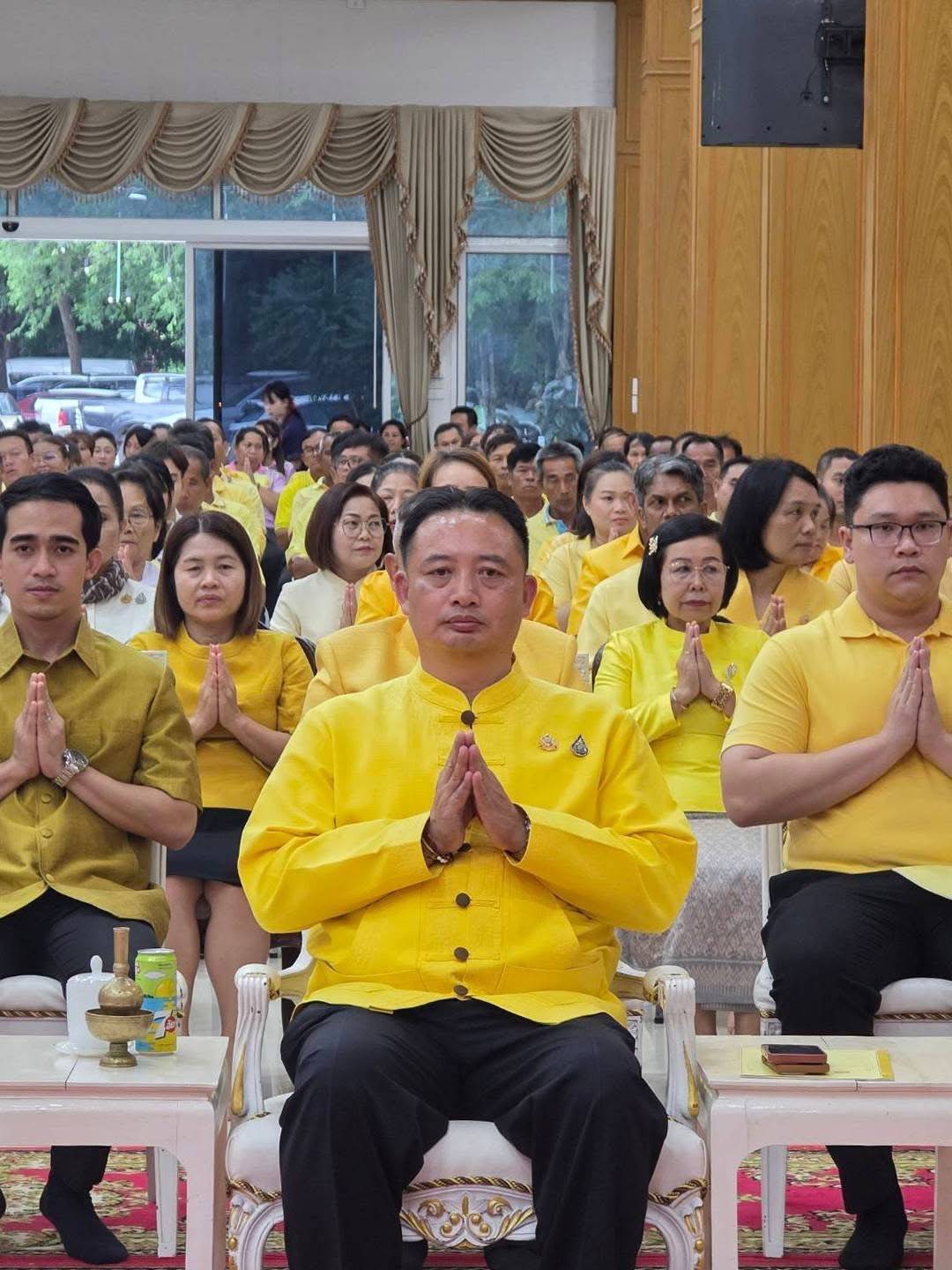 พช.มหาสารคาม ร่วมพิธีเจริญพระพุทธมนต์ถวายพระพรชัยมงคลแด่ พระบาทสมเด็จพระเจ้าอยู่หัว และพระบรมวงศานุวงศ์ ประจำปีพุทธศักราช 2568