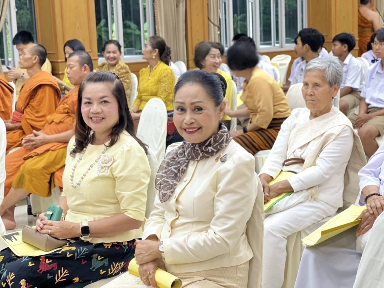 พช.มหาสารคาม ร่วมพิธีเจริญพระพุทธมนต์ถวายพระพรชัยมงคลแด่ พระบาทสมเด็จพระเจ้าอยู่หัว และพระบรมวงศานุวงศ์ ประจำปีพุทธศักราช 2568