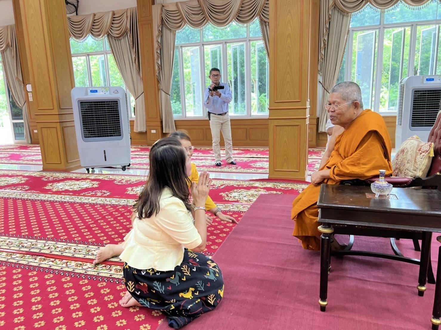 พช.มหาสารคาม ร่วมพิธีเจริญพระพุทธมนต์ถวายพระพรชัยมงคลแด่ พระบาทสมเด็จพระเจ้าอยู่หัว และพระบรมวงศานุวงศ์ ประจำปีพุทธศักราช 2568