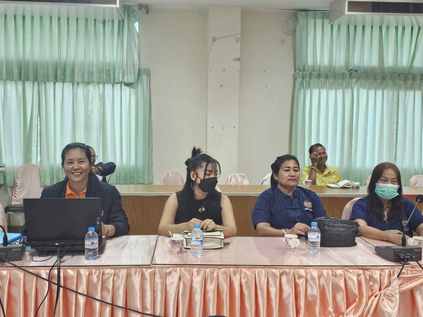 พช.มหาสารคาม : ประชุมเตรียมความพร้อม สร้างความเข้าใจกลุ่มผู้ผลิต ผู้ประกอบการ OTOP เข้าร่วมจำหน่ายงาน OTOP Midyear 2025