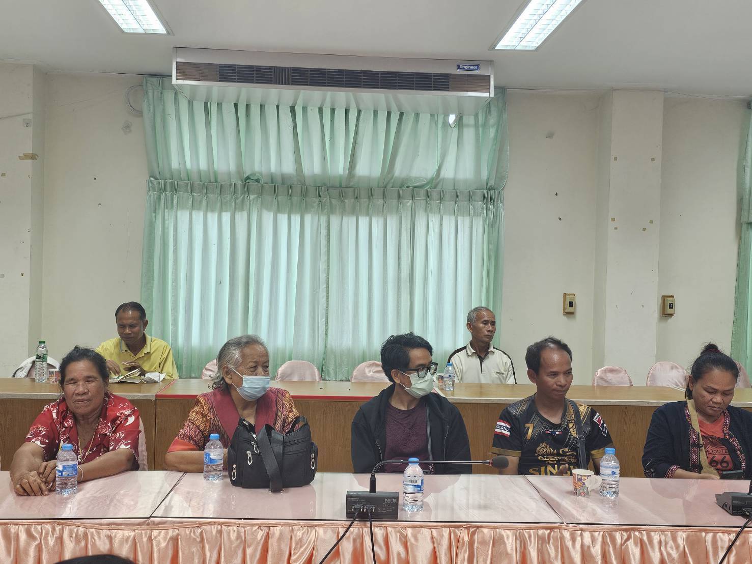 พช.มหาสารคาม : ประชุมเตรียมความพร้อม สร้างความเข้าใจกลุ่มผู้ผลิต ผู้ประกอบการ OTOP เข้าร่วมจำหน่ายงาน OTOP Midyear 2025