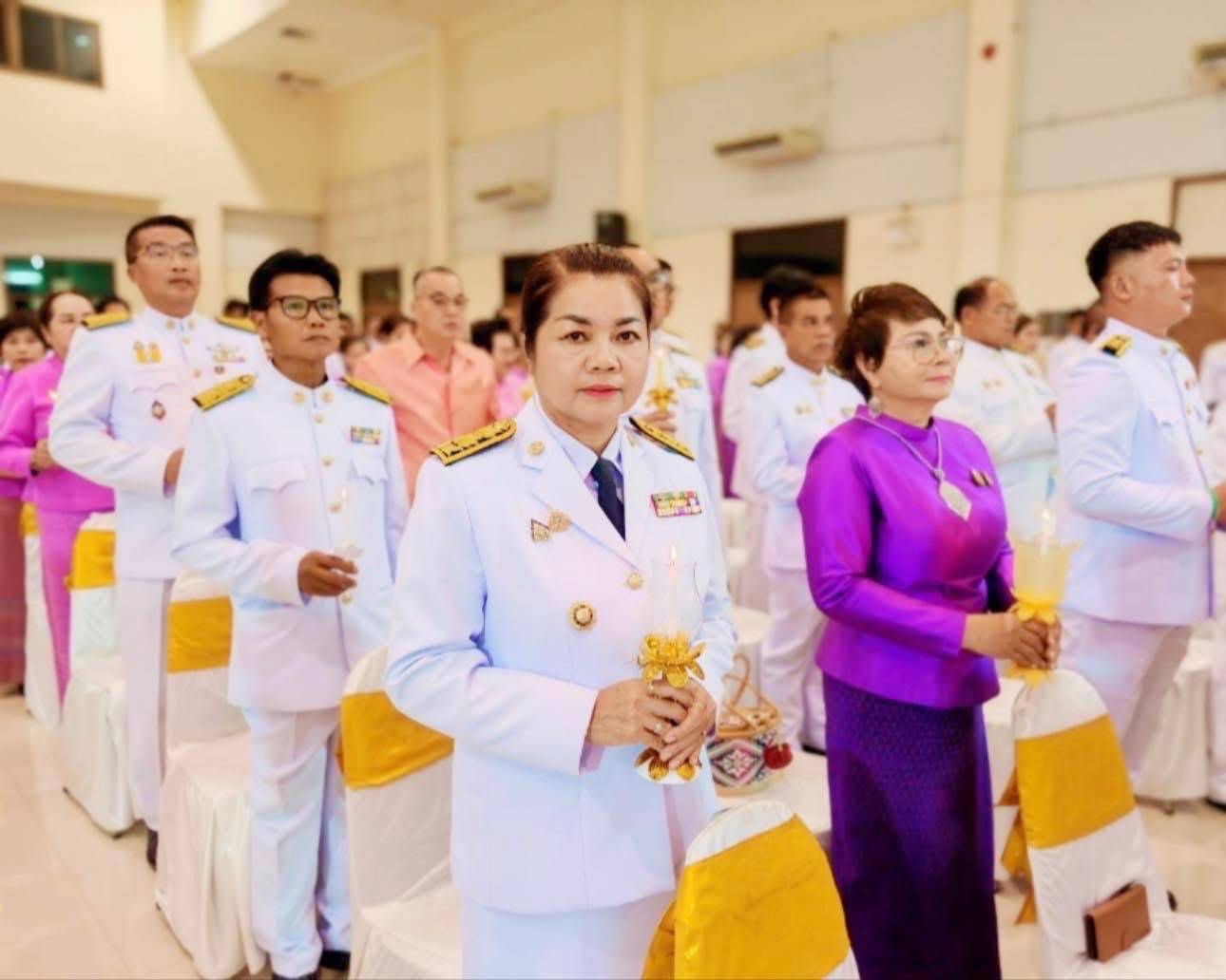 พช.มหาสารคาม : ร่วมพิธีถวายเครื่องราชสักการะและวางพานพุ่ม และพิธีถวายพระพรชัยมงคล เนื่องในวันเฉลิมพระชนมพรรษา สมเด็จพระนางเจ้าสุทิดา พัชรสุธาพิมลลักษณ พระบรมราชินี 3 มิถุนายน 2568