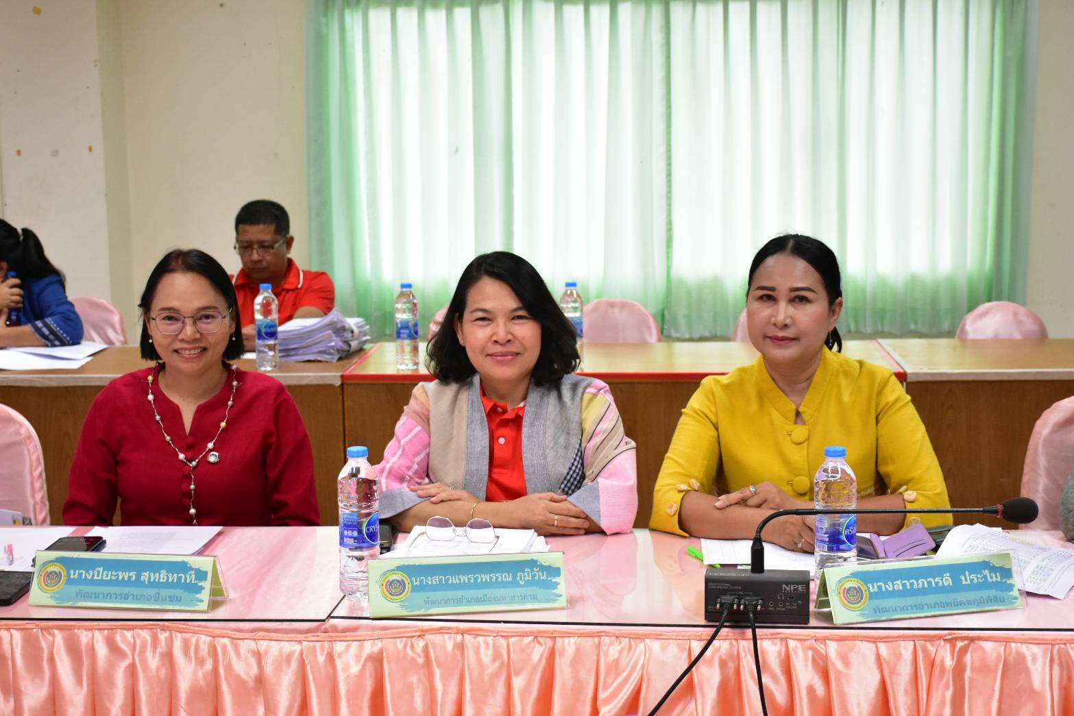 พช.มหาสารคาม ประชุมประจำเดือนสำนักงานพัฒนาชุมชนจังหวัดมหาสารคาม ครั้งที่ 5/2568