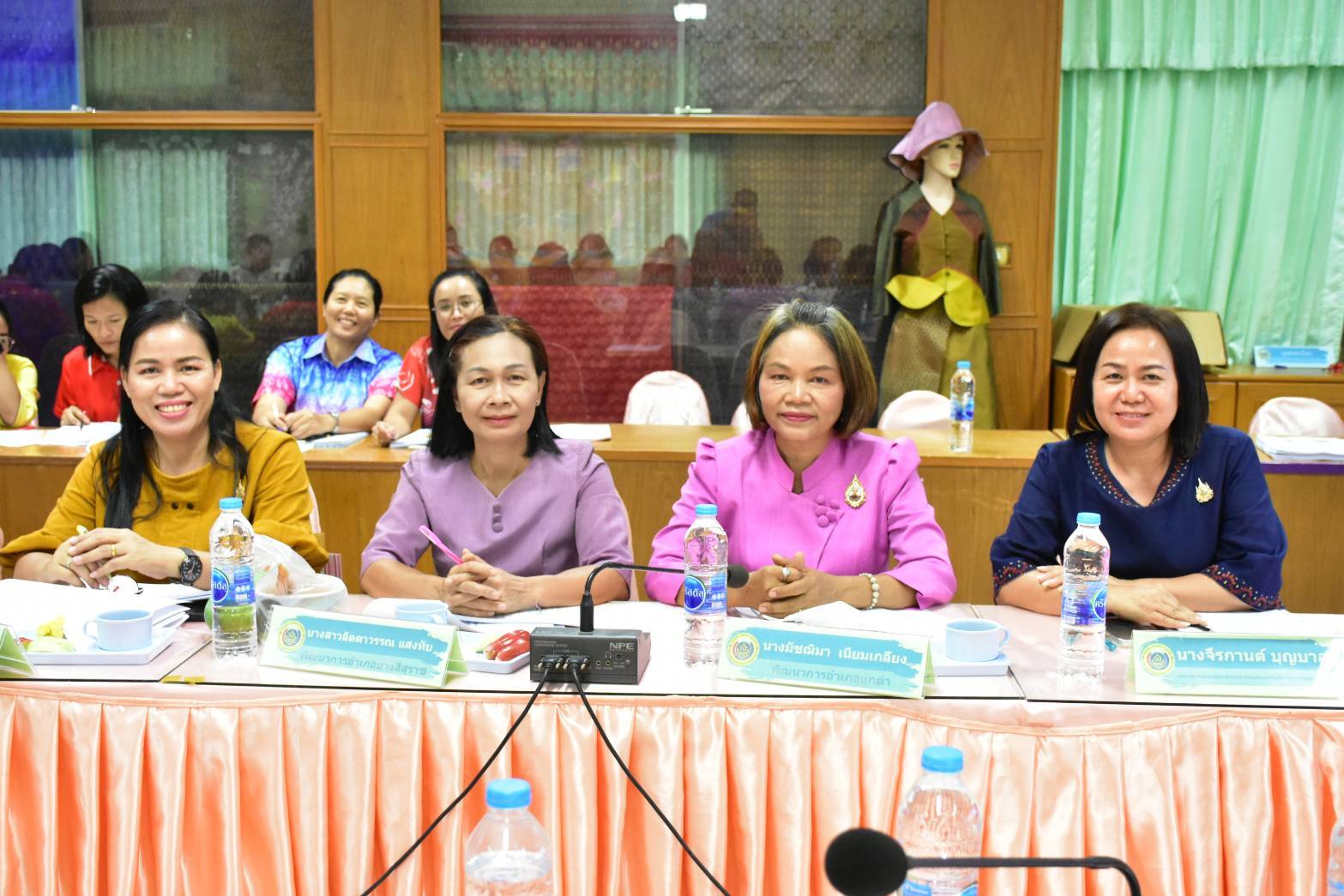 พช.มหาสารคาม ประชุมประจำเดือนสำนักงานพัฒนาชุมชนจังหวัดมหาสารคาม ครั้งที่ 5/2568