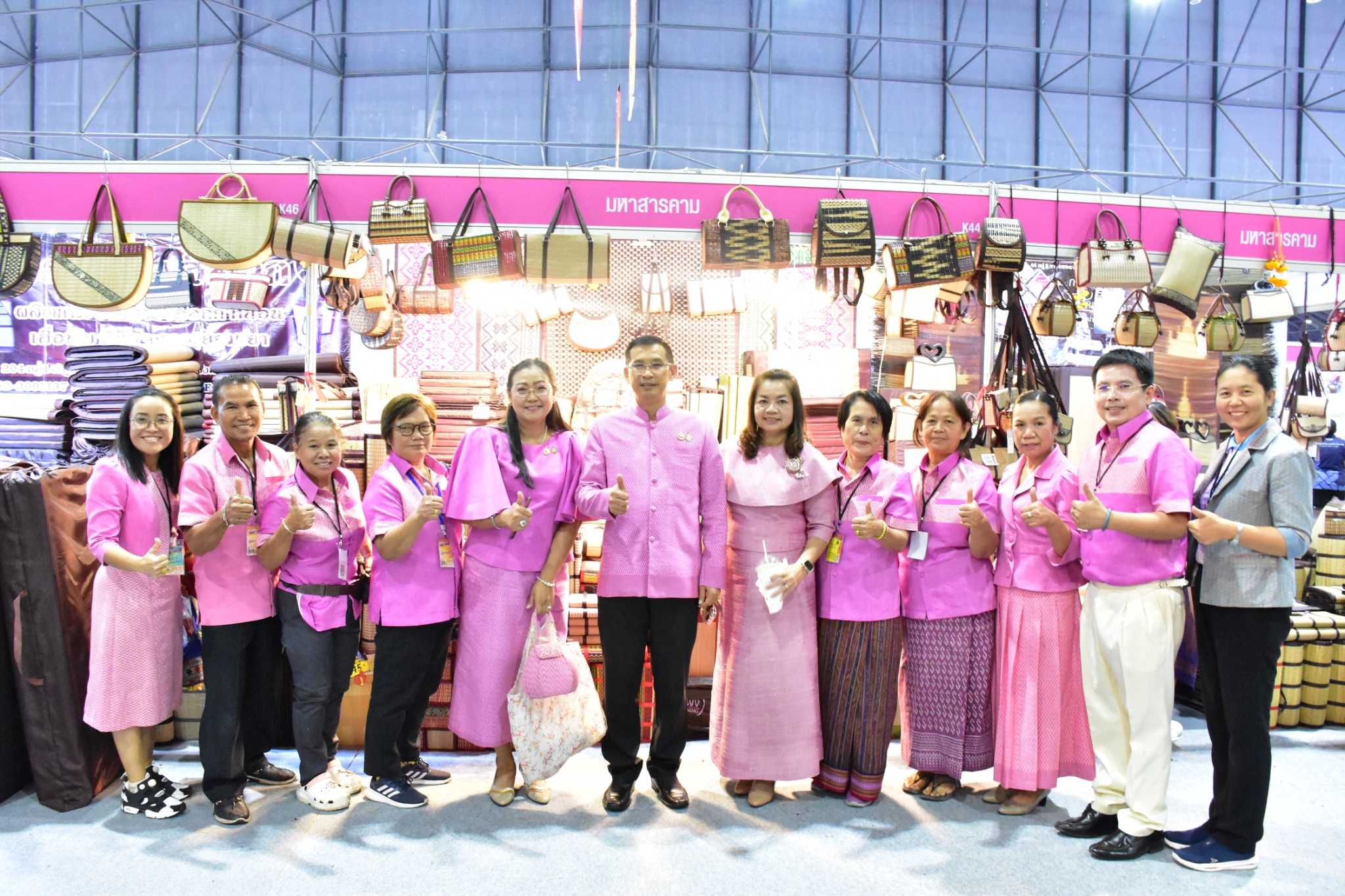 จังหวัดมหาสารคาม : นำกลุ่มผู้ผลิต ผู้ประกอบการ OTOP ร่วมงาน OTOP MIDYEAR 2025