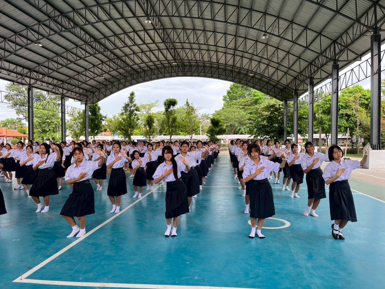จังหวัดมหาสารคาม ร่วมแรงร่วมใจ ฝึกซ้อมฟ้อนรำฉลอง 160 ปี มหาสารคาม
