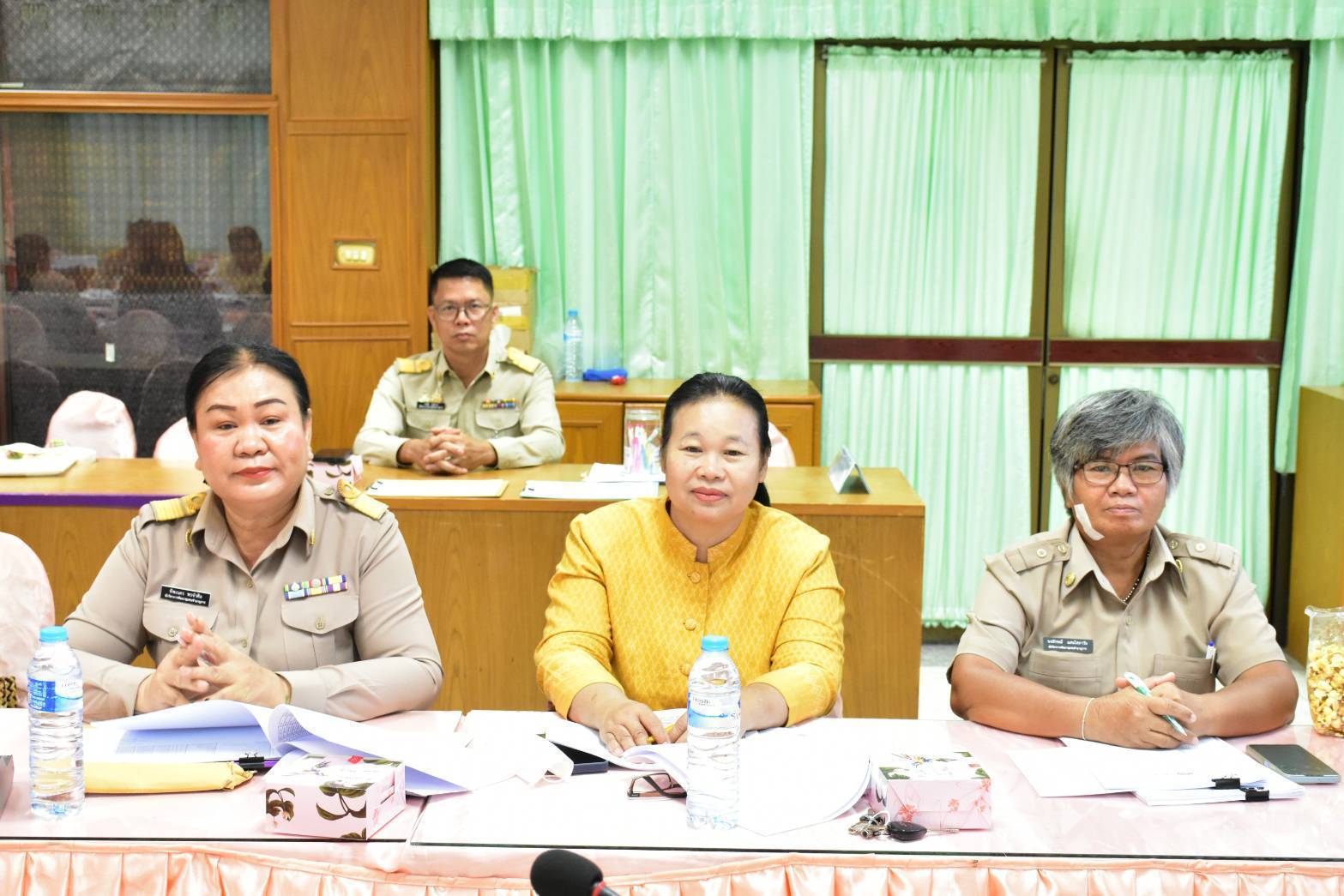 จังหวัดมหาสารคาม ประชุมตรวจประเมินเพื่อรับรองมาตรฐานการพัฒนาชุมชน(มชช.) จังหวัดมหาสารคาม ประจำปี 2568