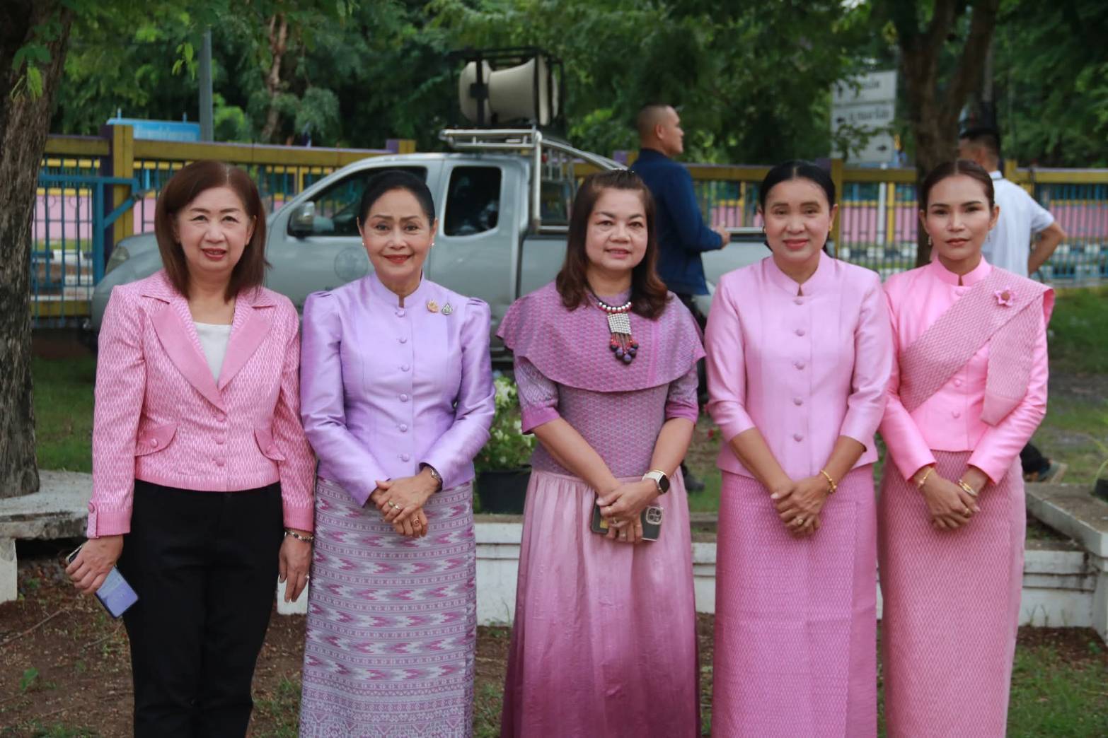 พช.มหาสารคาม ร่วมพิธีทำบุญตักบาตร เนื่องในโอกาสเฉลิมฉลอง ครบรอบ 160 ปี เมืองมหาสารคาม