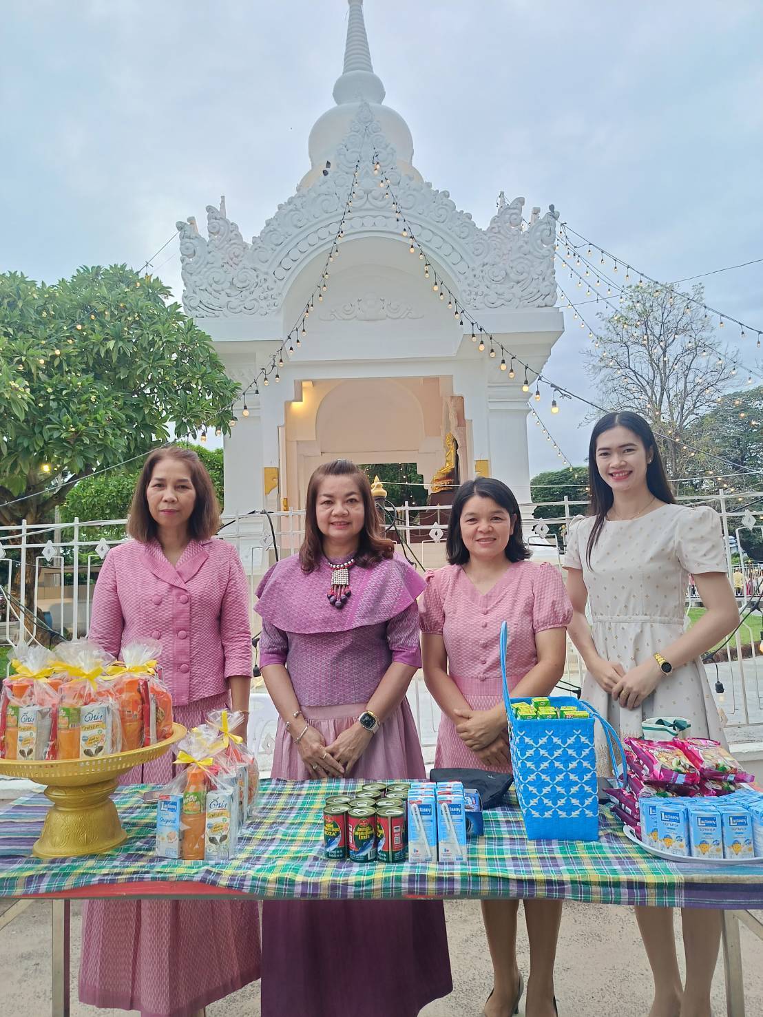 พช.มหาสารคาม ร่วมพิธีทำบุญตักบาตร เนื่องในโอกาสเฉลิมฉลอง ครบรอบ 160 ปี เมืองมหาสารคาม